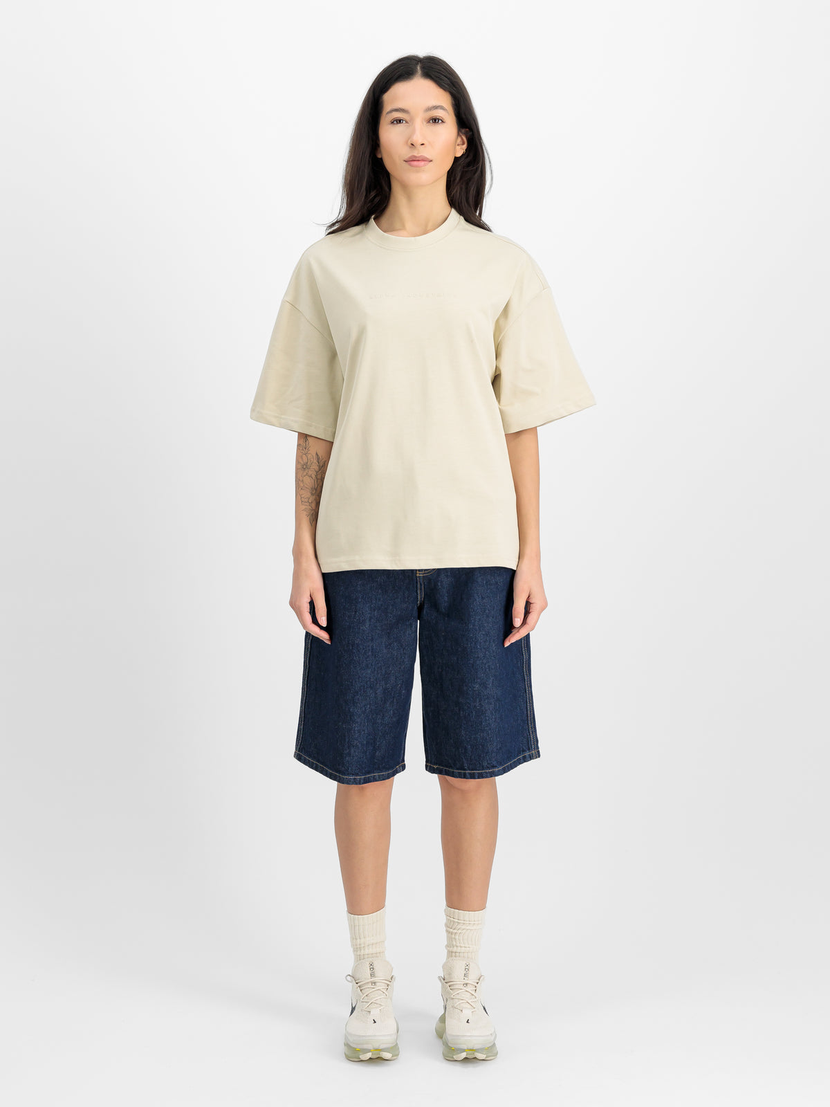 Base T-Shirt