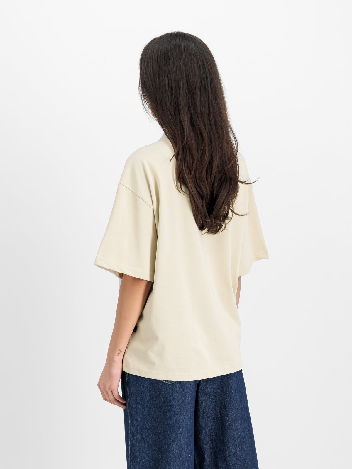 Base T-Shirt