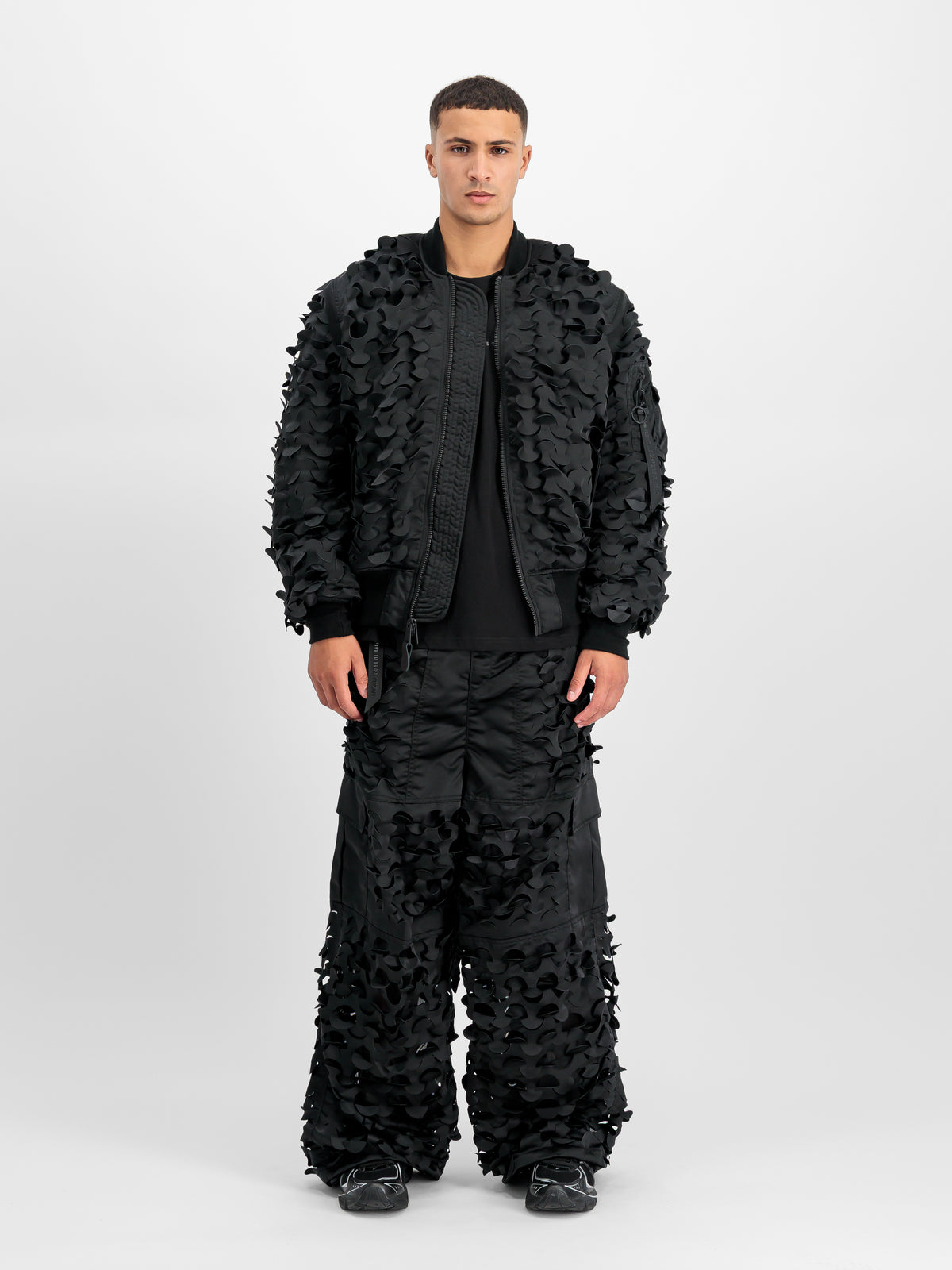 ULCANS Nylon Oversized Pant