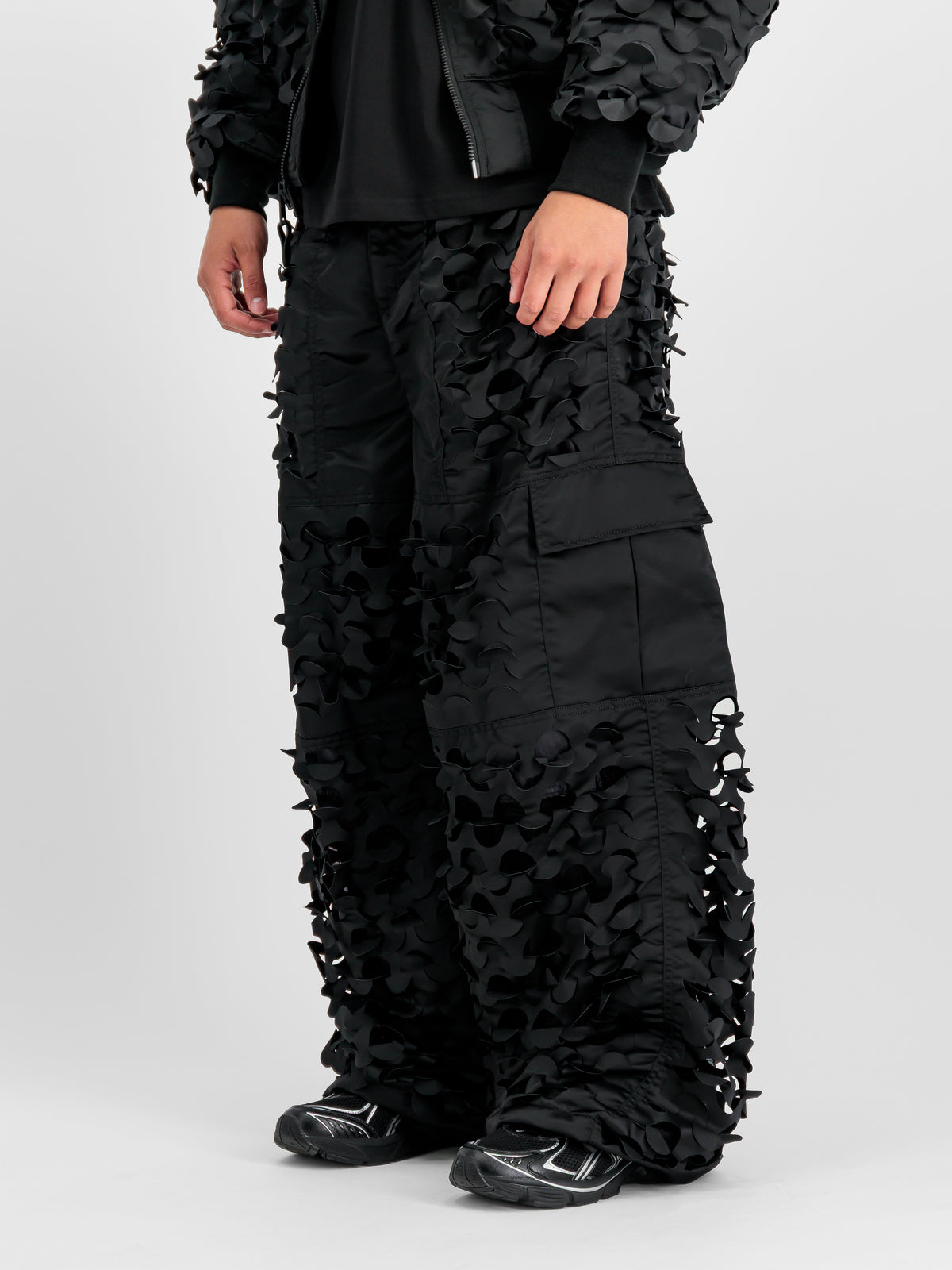 ULCANS Nylon Oversized Pant