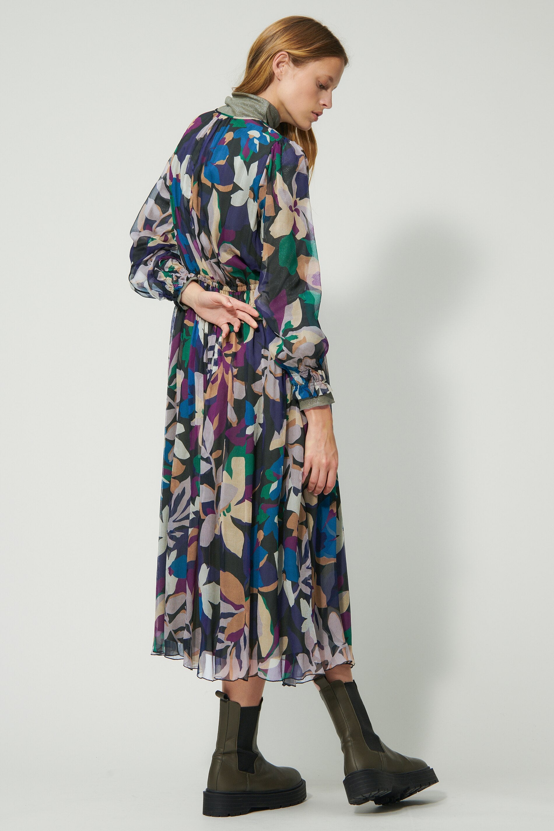 Seidenkleid mit Flower-Print-Kleider & Röcke-Luisa Cerano-IM-SALE-ARCHIVIST