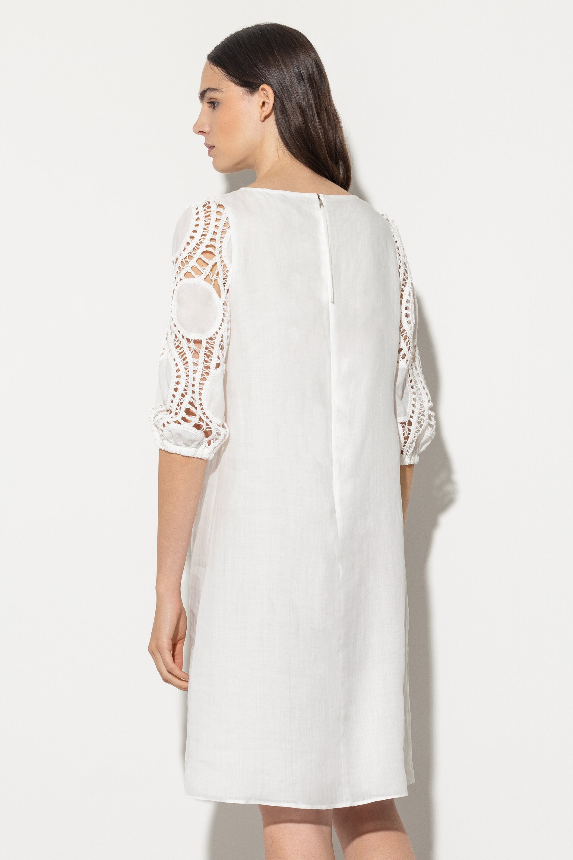 Robe avec détails en crochet