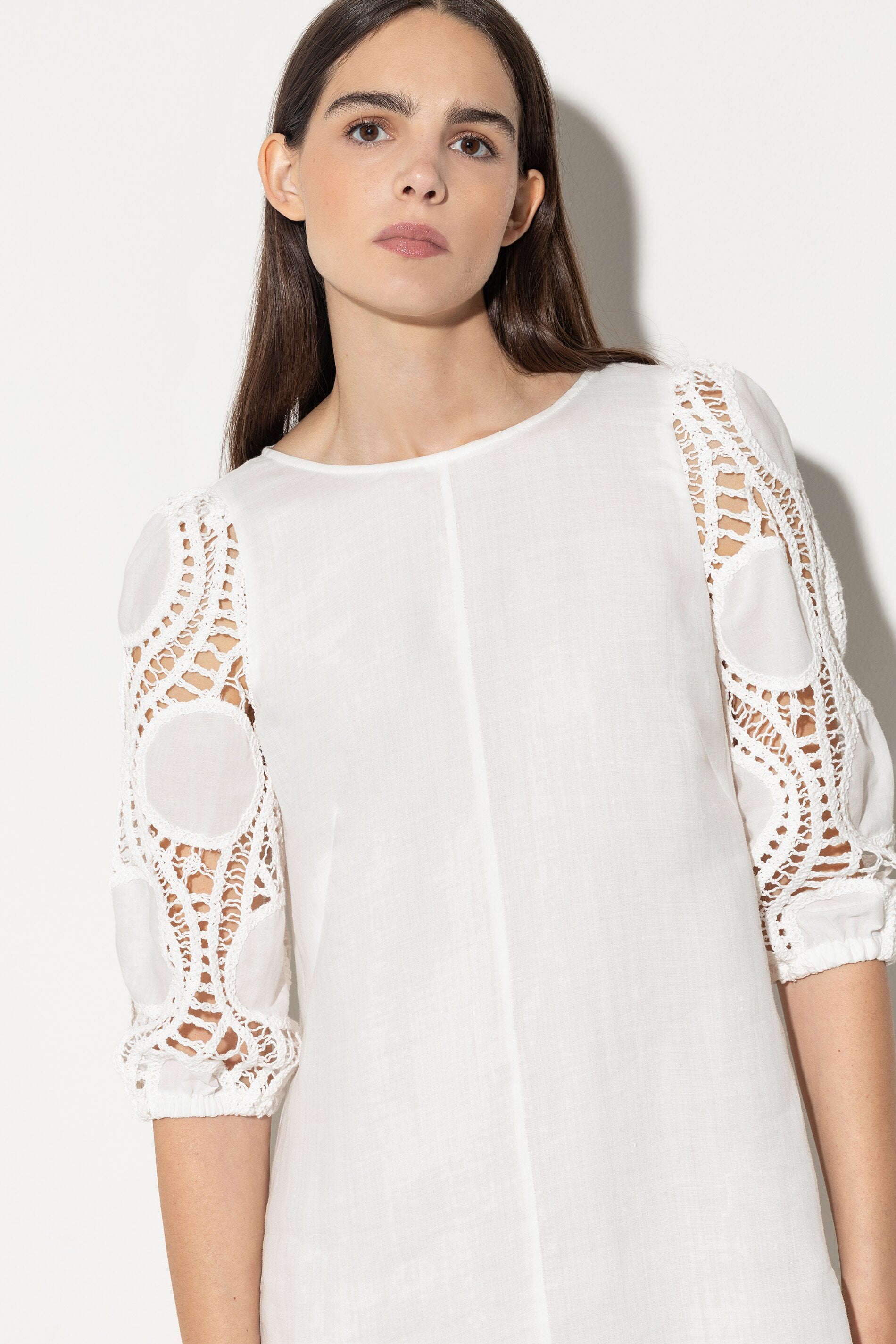 Robe avec détails en crochet