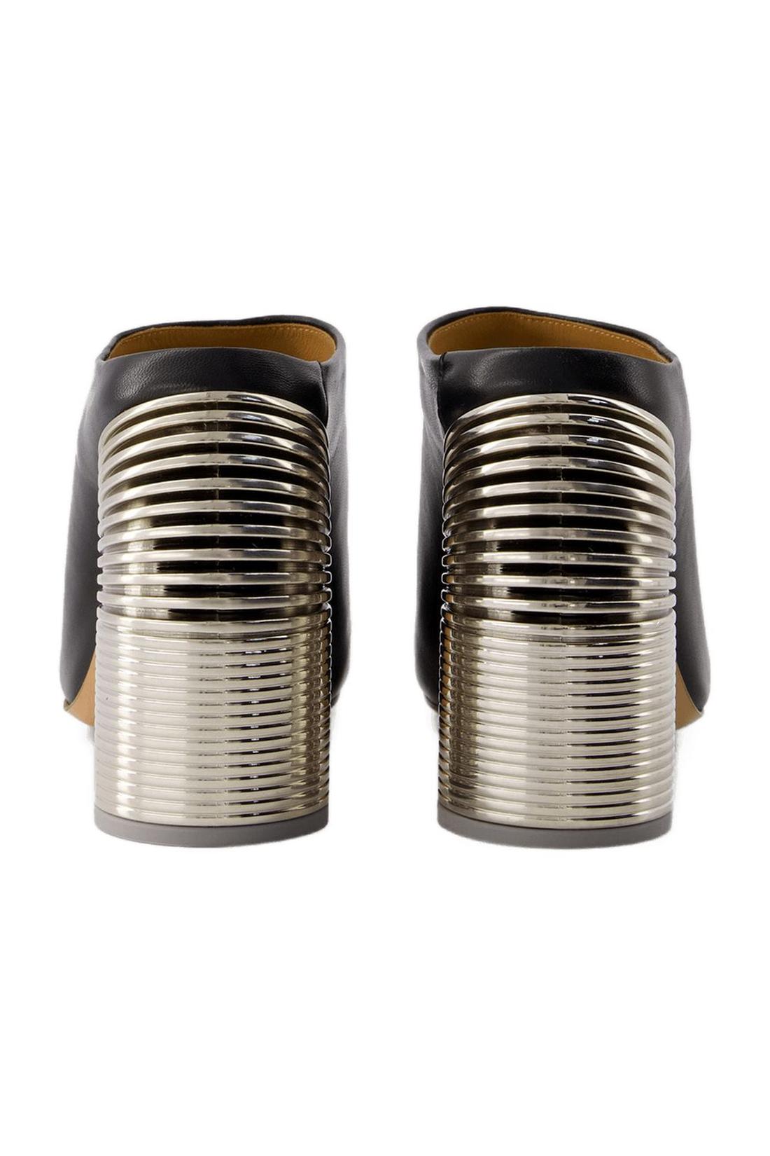 Silver Spring Pantoletten - Off White - Leder - Schwarz/Silber