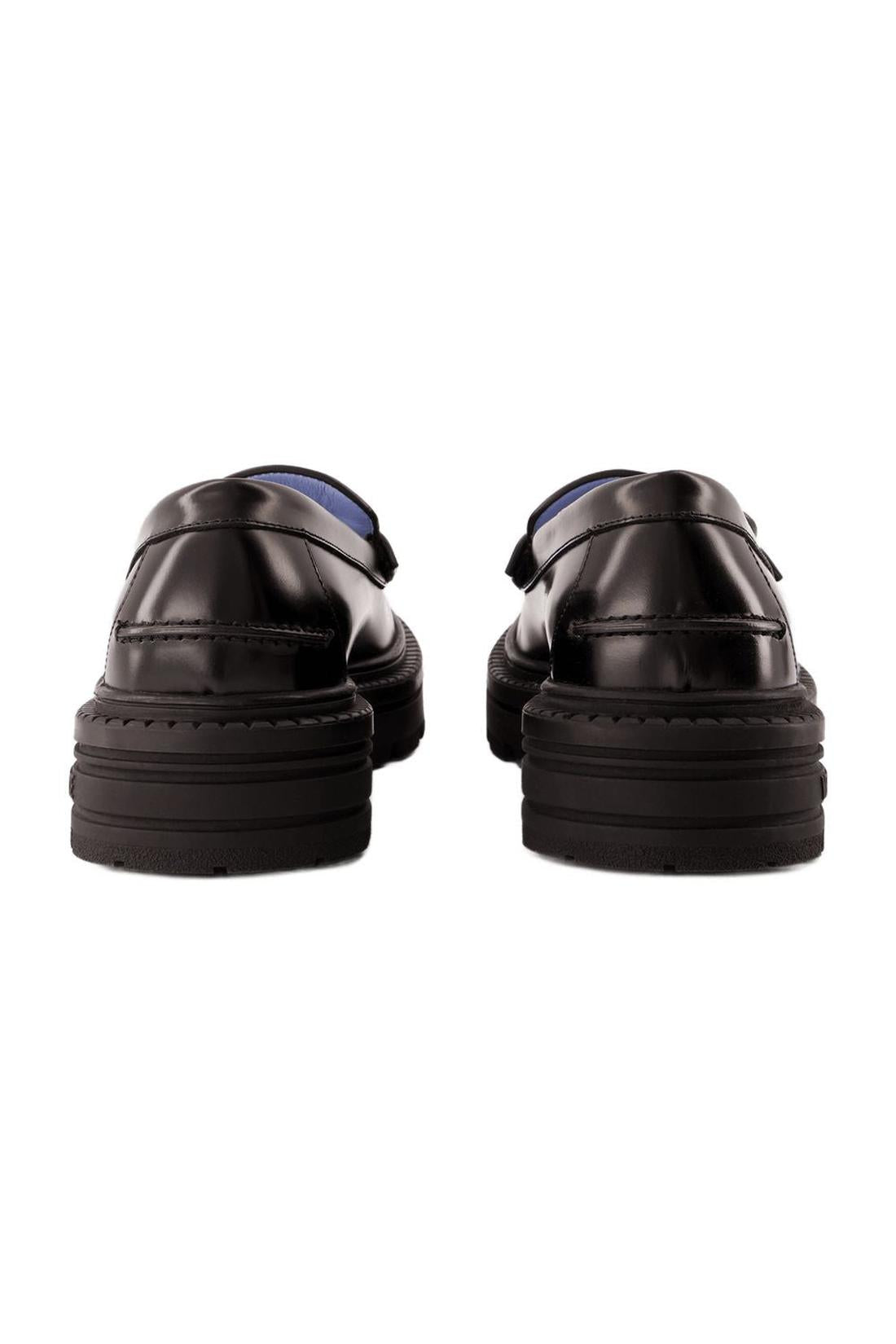 Versace-Flache Schuhe Loafers Calf Leather - Versace - Leder - Schwarz-schuhe / flache-schuhe-Black-Deal-Outlet-by-ARCHIVIST