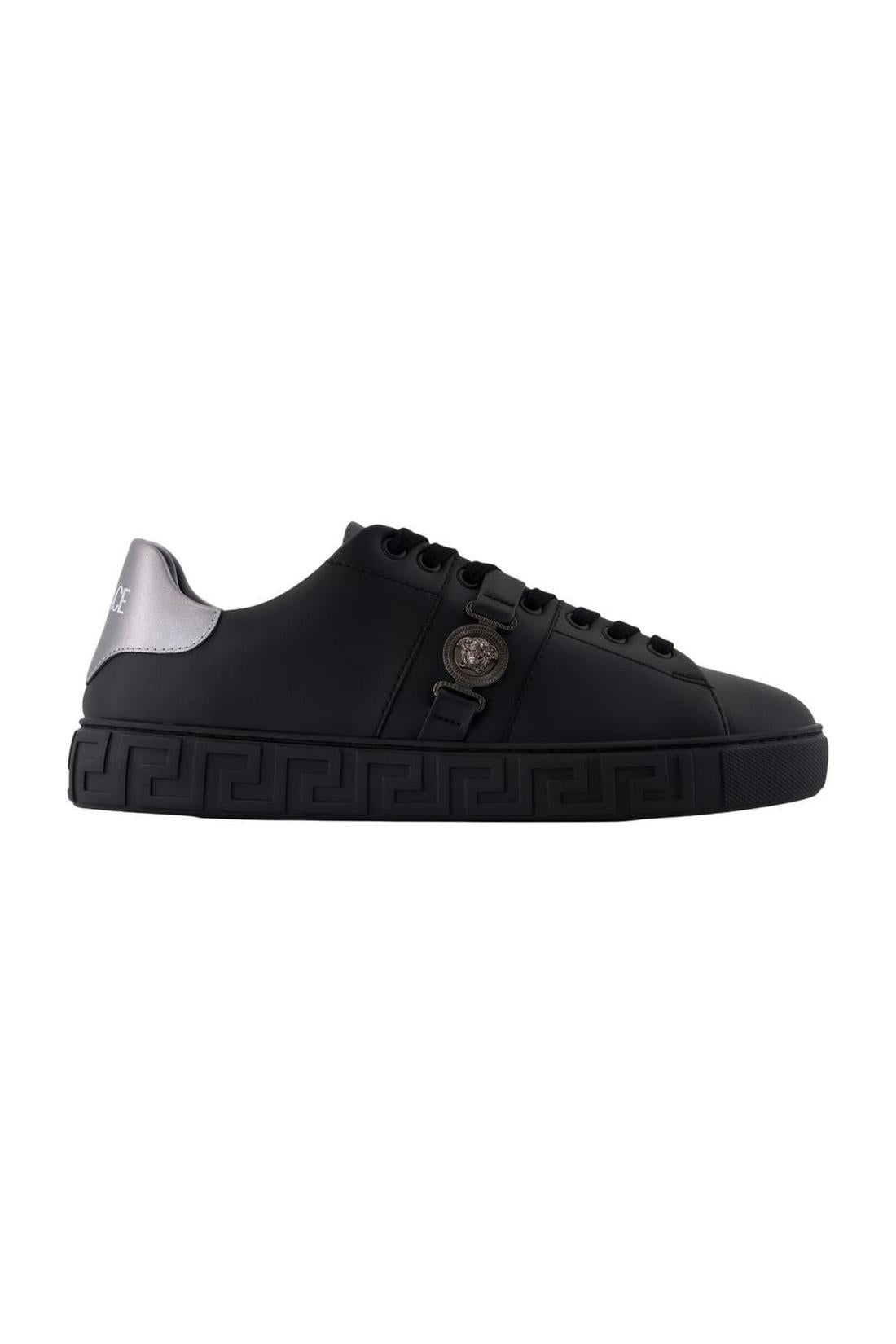 Versace-Sneakers - Versace - Leder - Schwarz-Sneaker-Black-Deal-Outlet-by-ARCHIVIST
