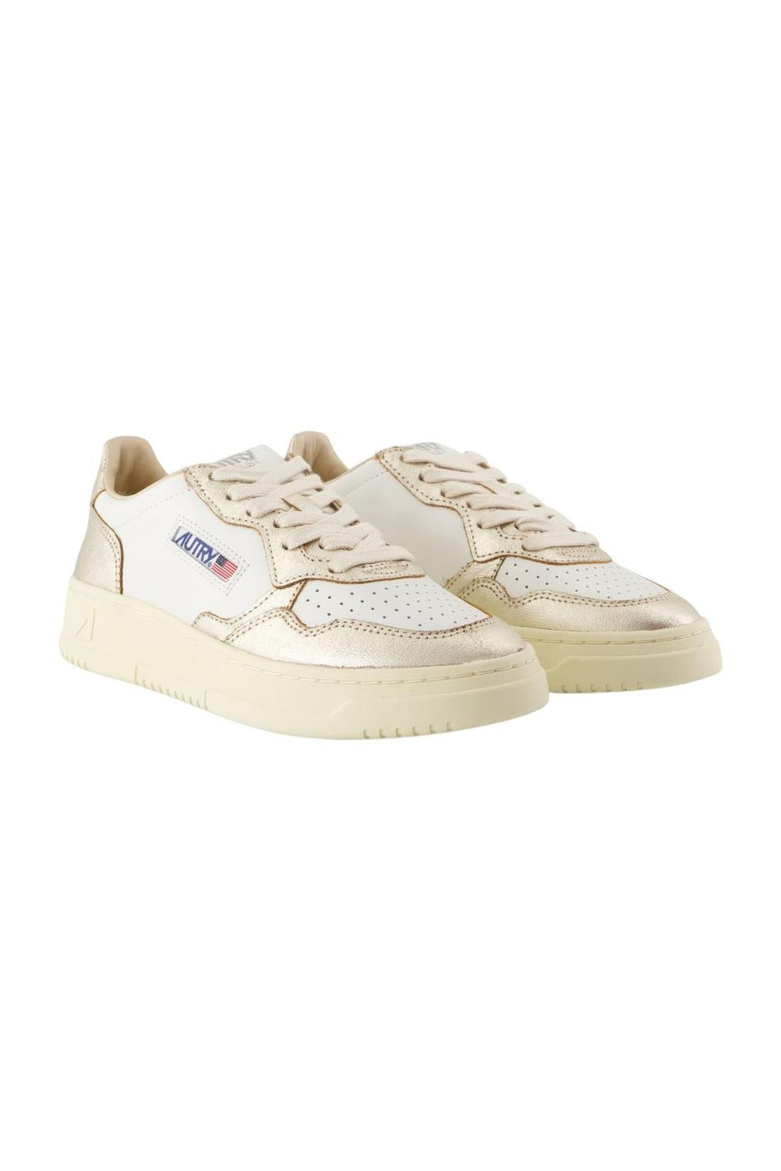 Autry-Sneakers Medalist - Autry - Leder - Weiß-Sneaker-Black-Deal-Outlet-by-ARCHIVIST
