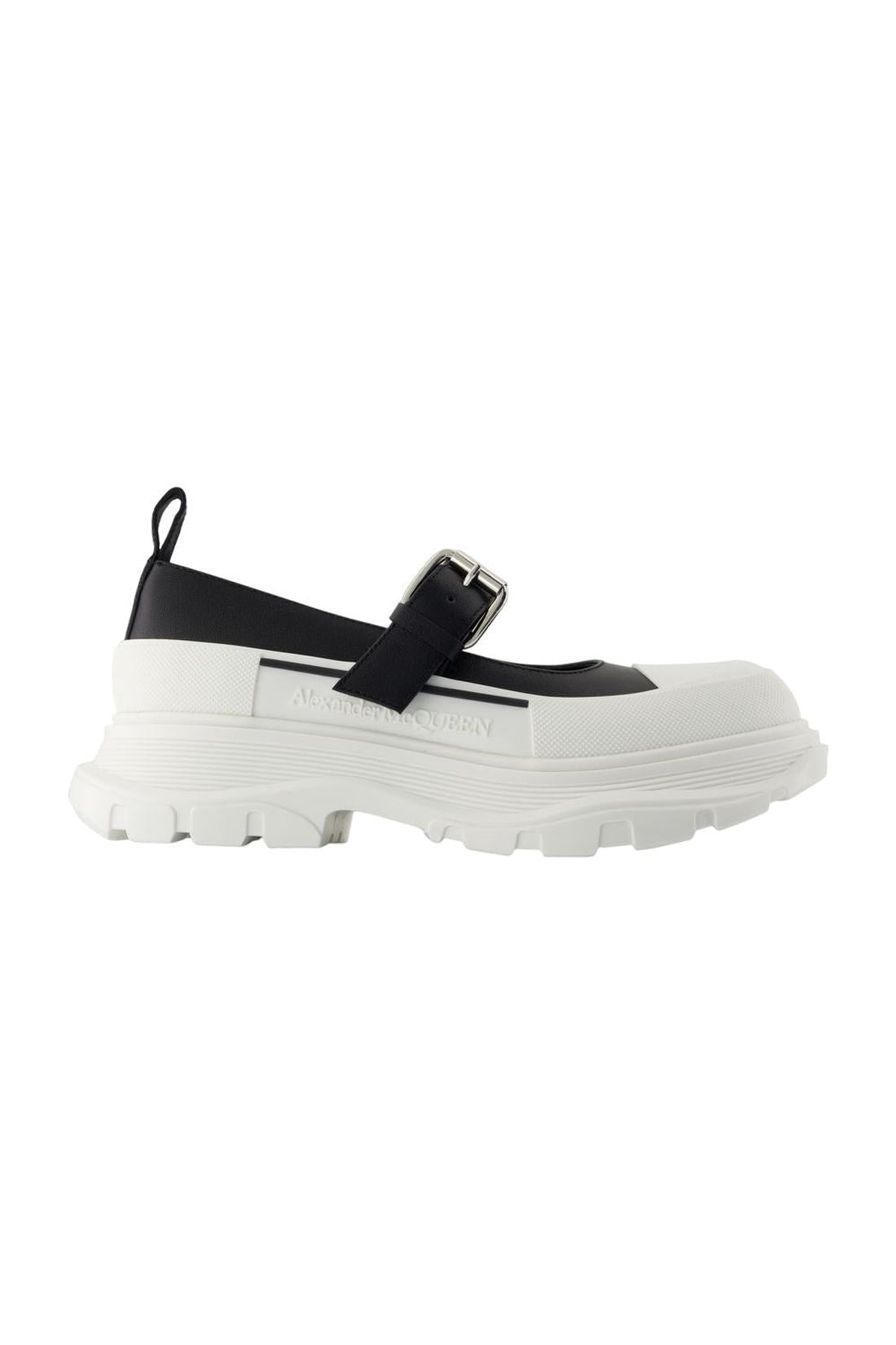 Alexander McQueen-Mary Jane Tread Slick - Alexander McQueen - Leder - Schwarz-schuhe / flache-schuhe-Black-Deal-Outlet-by-ARCHIVIST