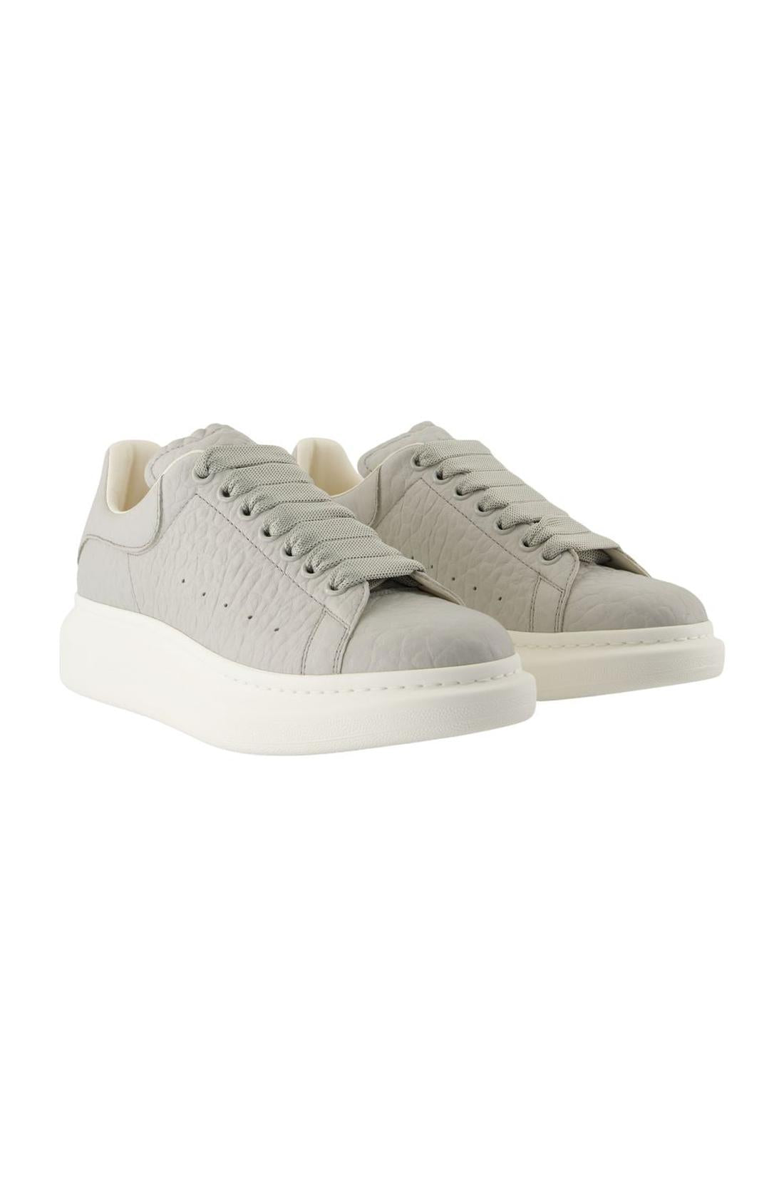 Alexander McQueen-Oversized Sneakers - Alexander Mcqueen - Leder - Grau-Sneaker-Black-Deal-Outlet-by-ARCHIVIST