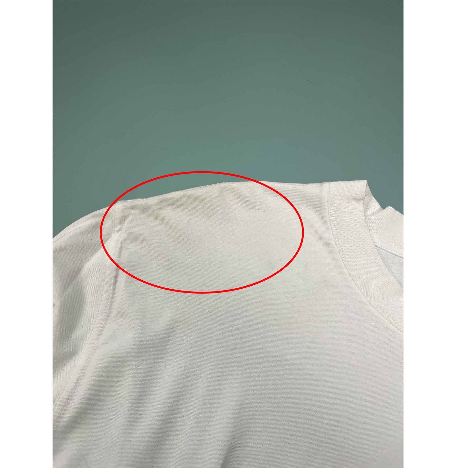 Burberry-Burberry Cut-Out Sleeve Shark Graphic T-shirt-MEN CLOTHING-Black-Deal-Outlet-by-ARCHIVIST