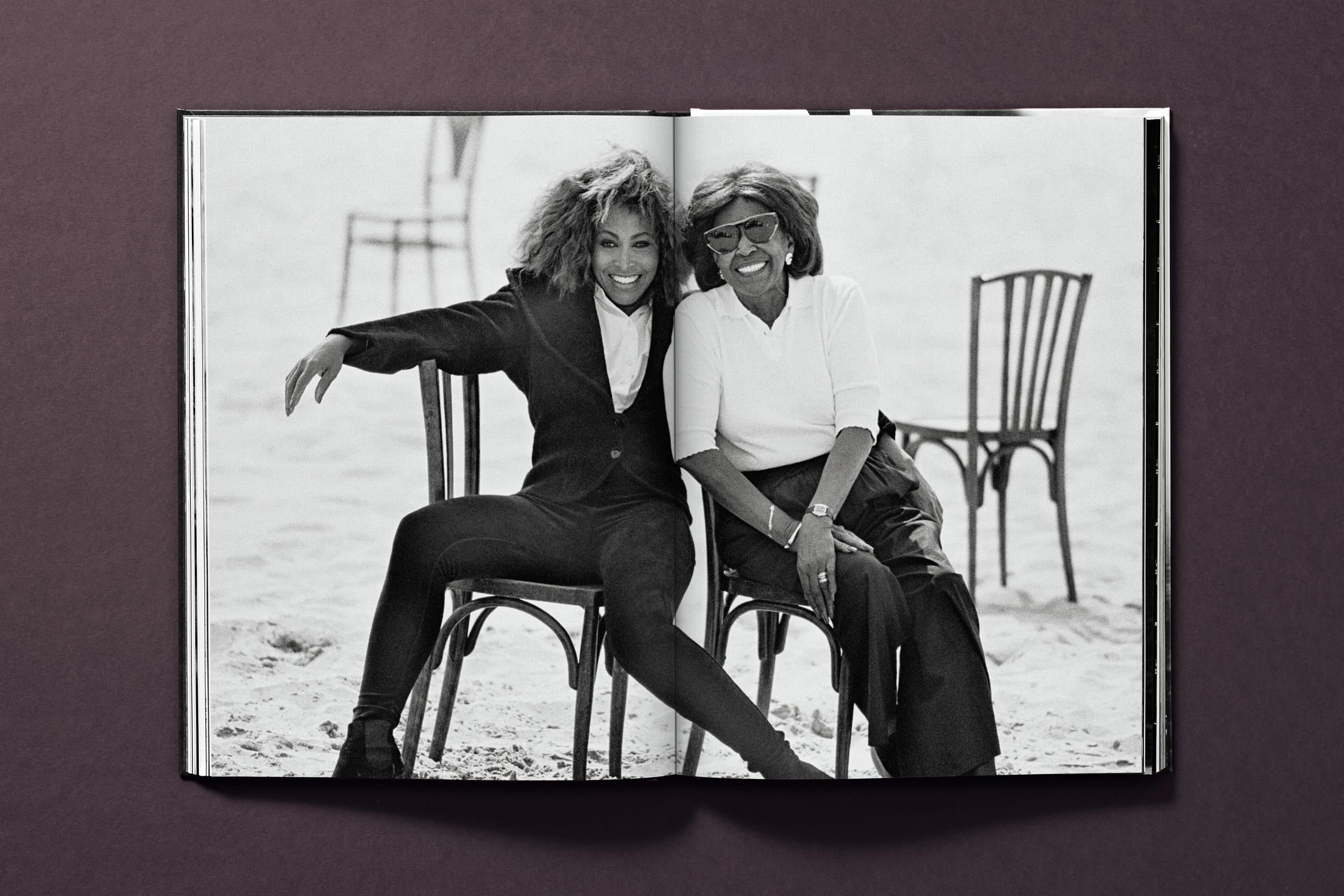 Taschen-Tina Turner by Peter Lindbergh (German, French, English)-Photography-Black-Deal-Outlet-by-ARCHIVIST
