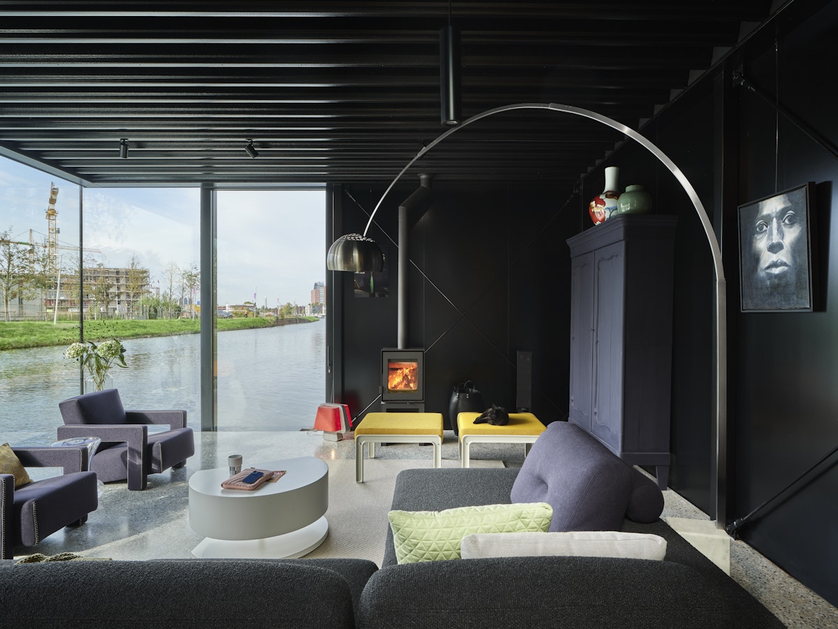 Gestalten Eu Shop-Creative Homes-Book-Black-Deal-Outlet-by-ARCHIVIST