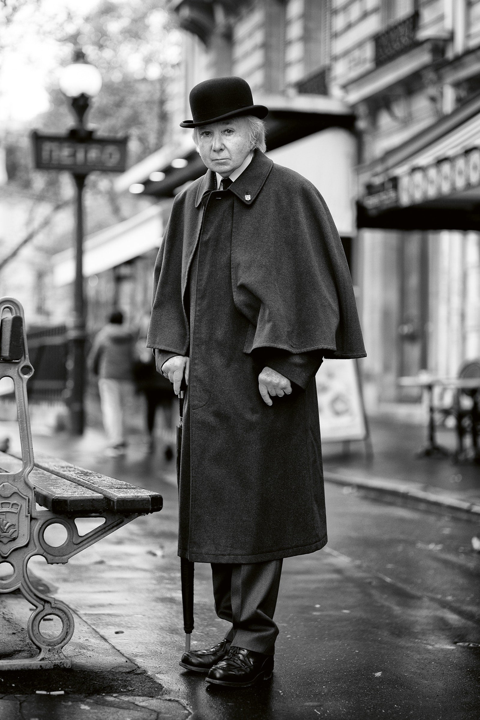 Gestalten Eu Shop-Phil Penman: Street Scenes-Book-Black-Deal-Outlet-by-ARCHIVIST