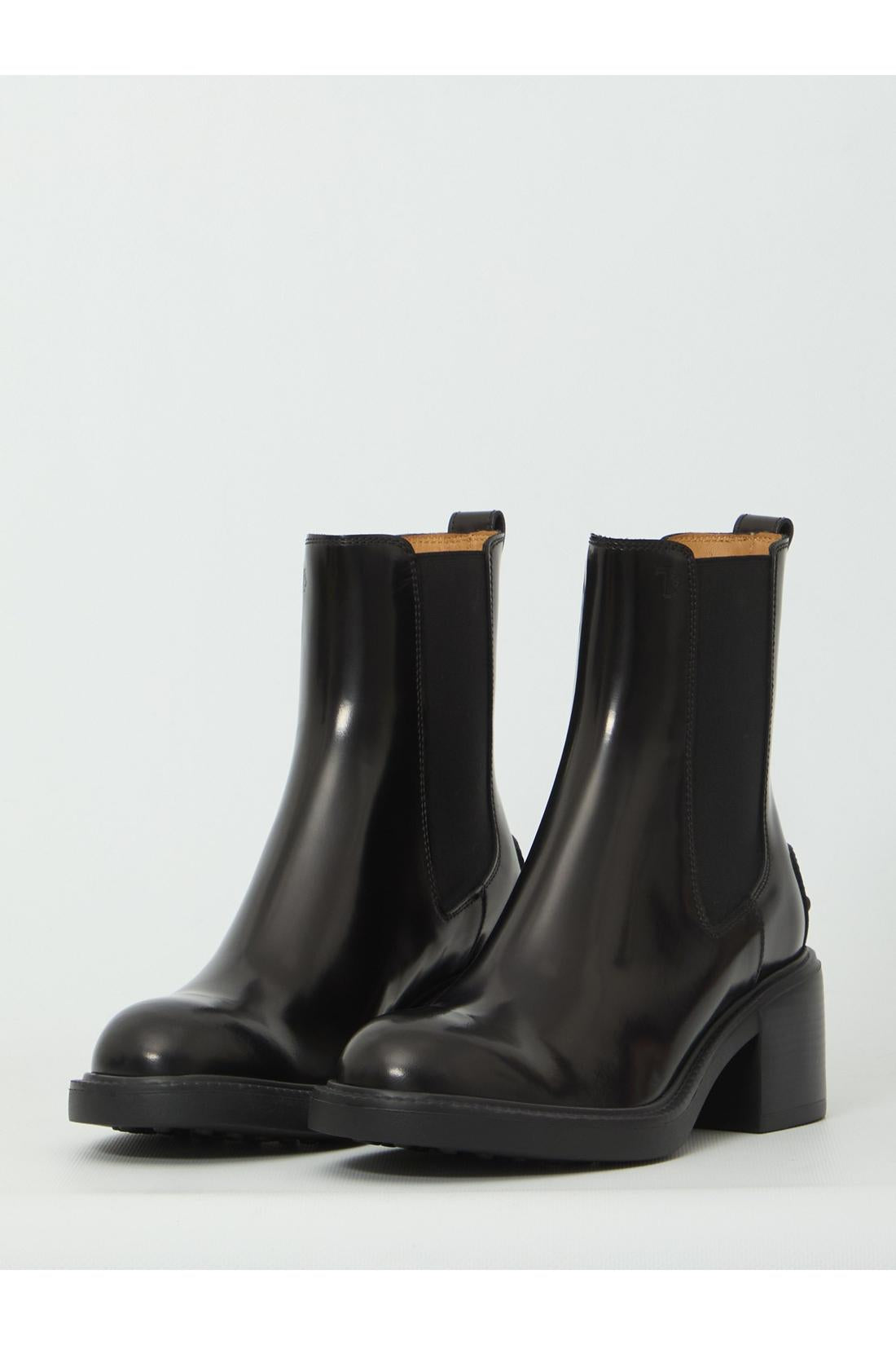 Tod'S-OUTLET-SALE-Ankle boot in leather-ARCHIVIST