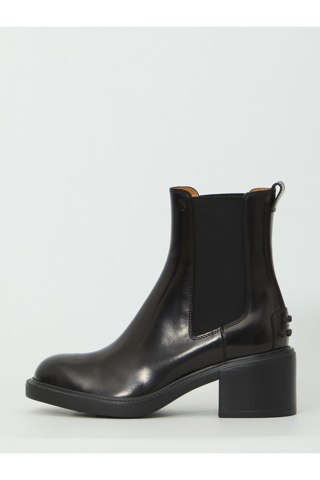 Tod'S-OUTLET-SALE-Ankle boot in leather-ARCHIVIST