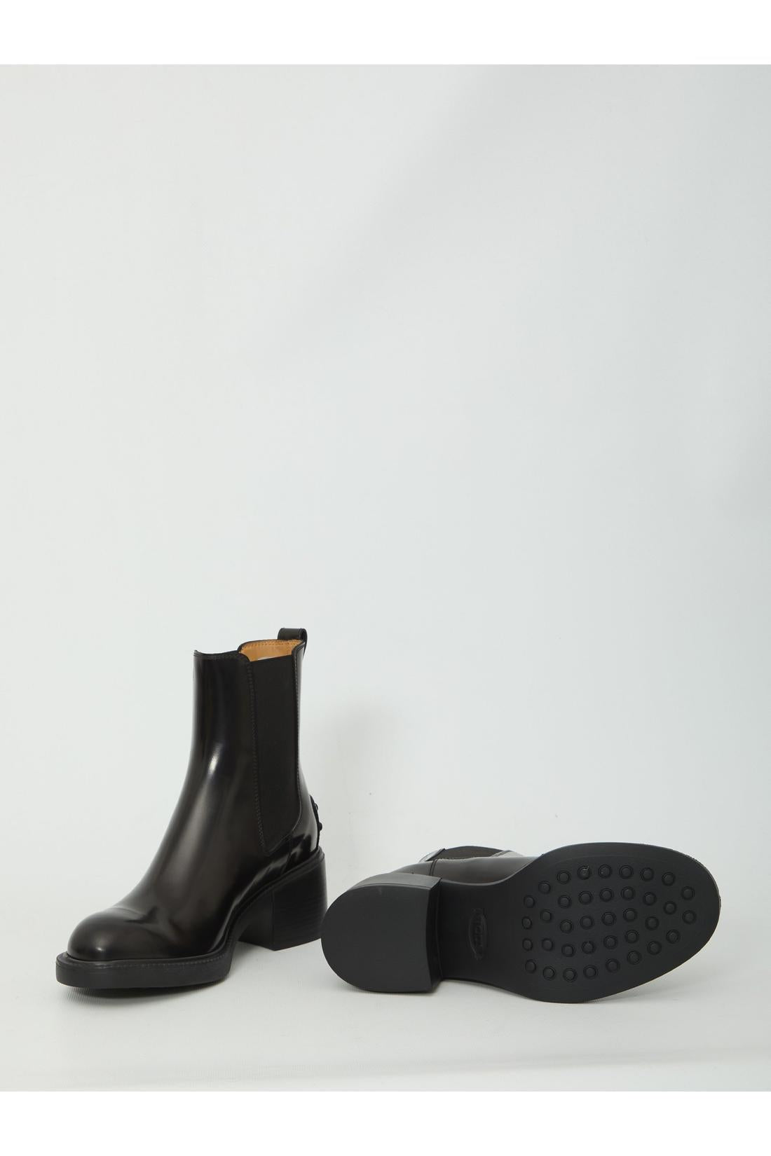Tod'S-OUTLET-SALE-Ankle boot in leather-ARCHIVIST