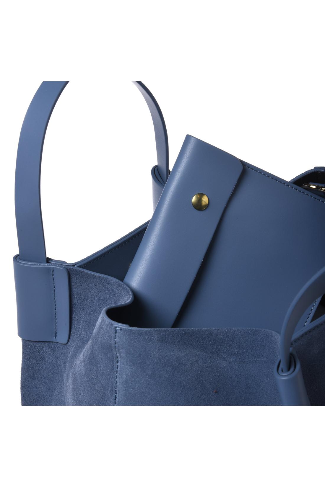 Cerulean leather and suede shoulder bag