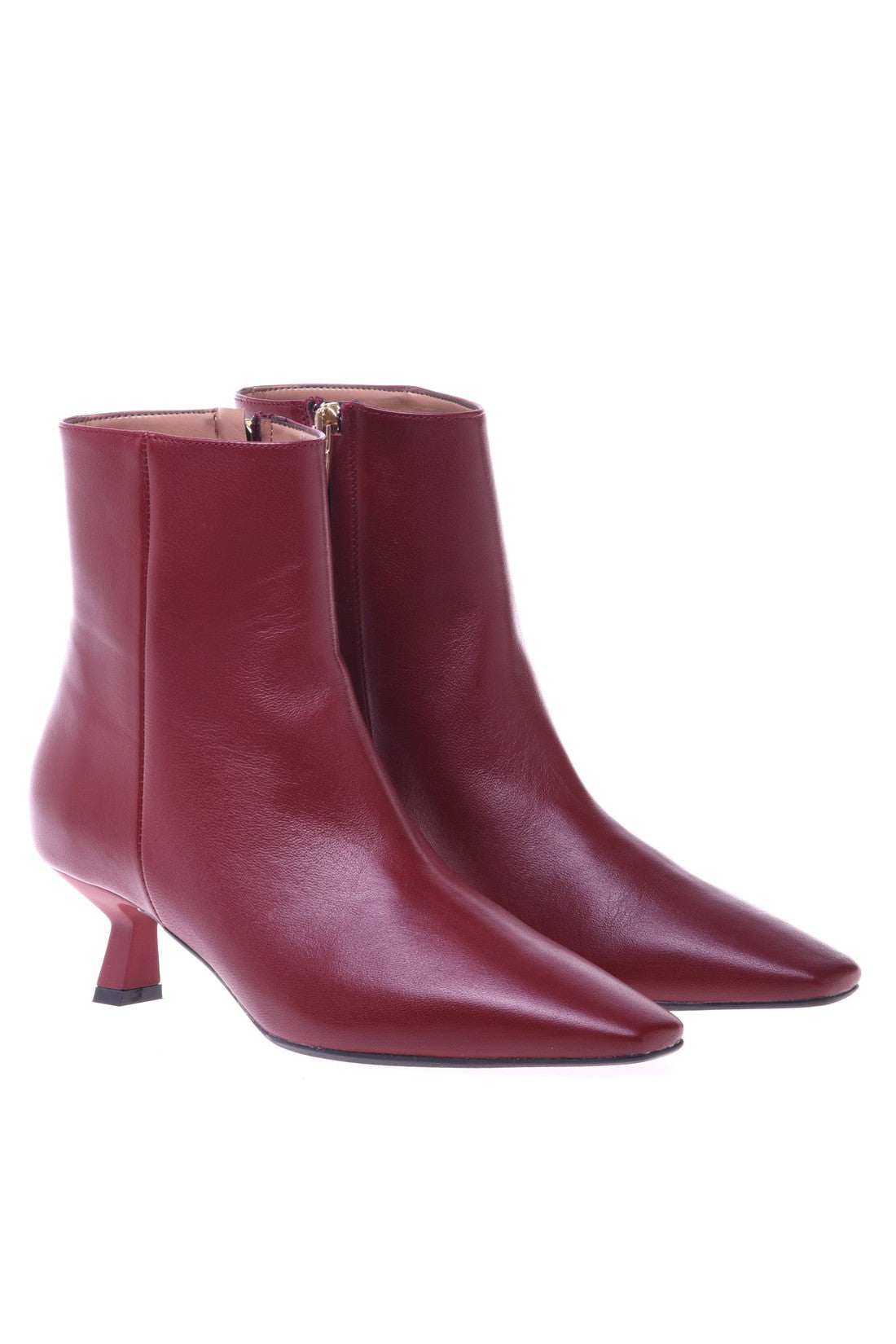 Ankle boot in red nappa leather