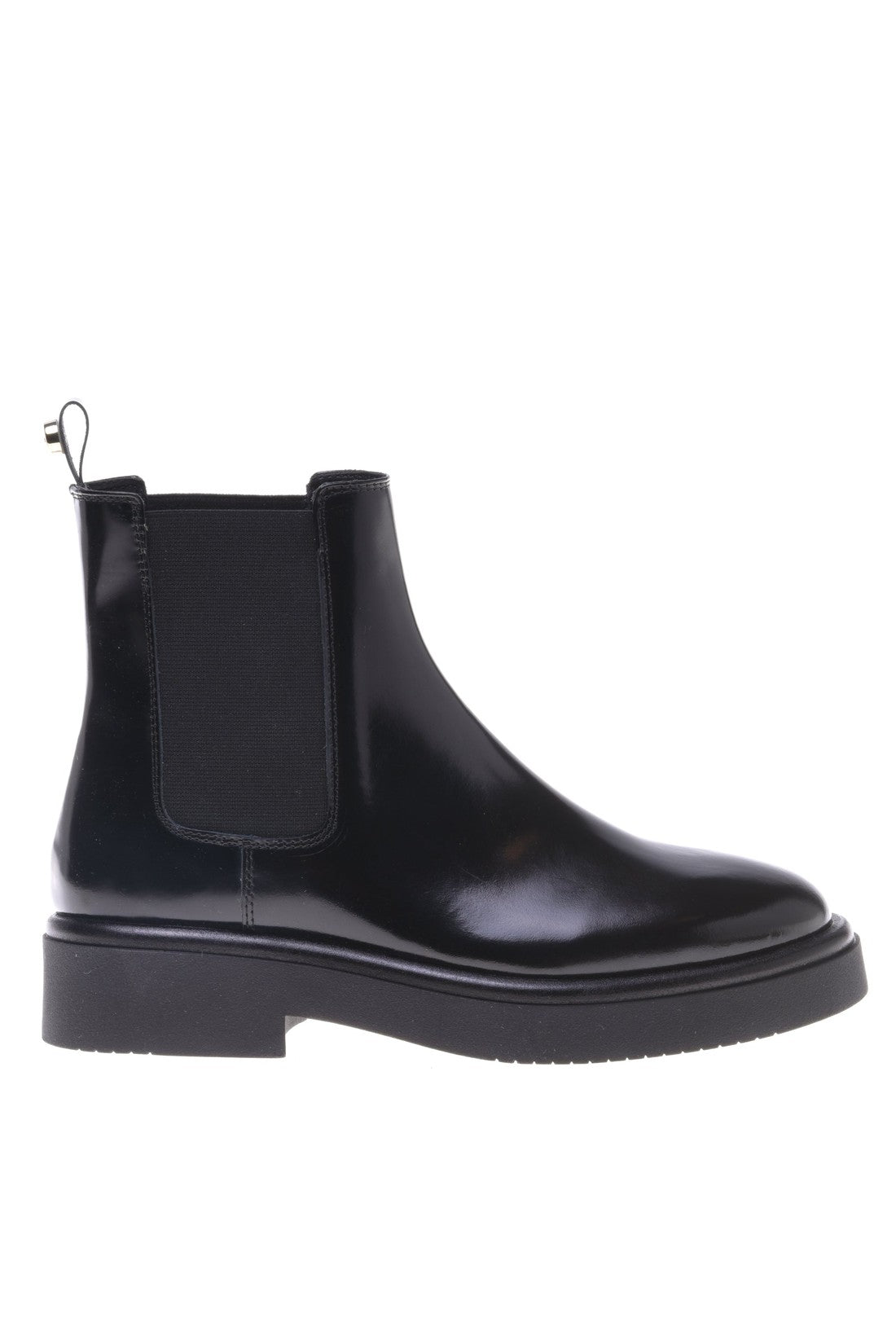 Ankle boot in shiny black calfskin