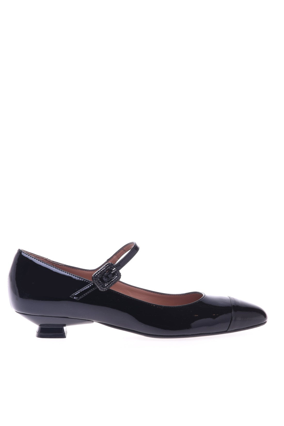 Black patent low court shoe