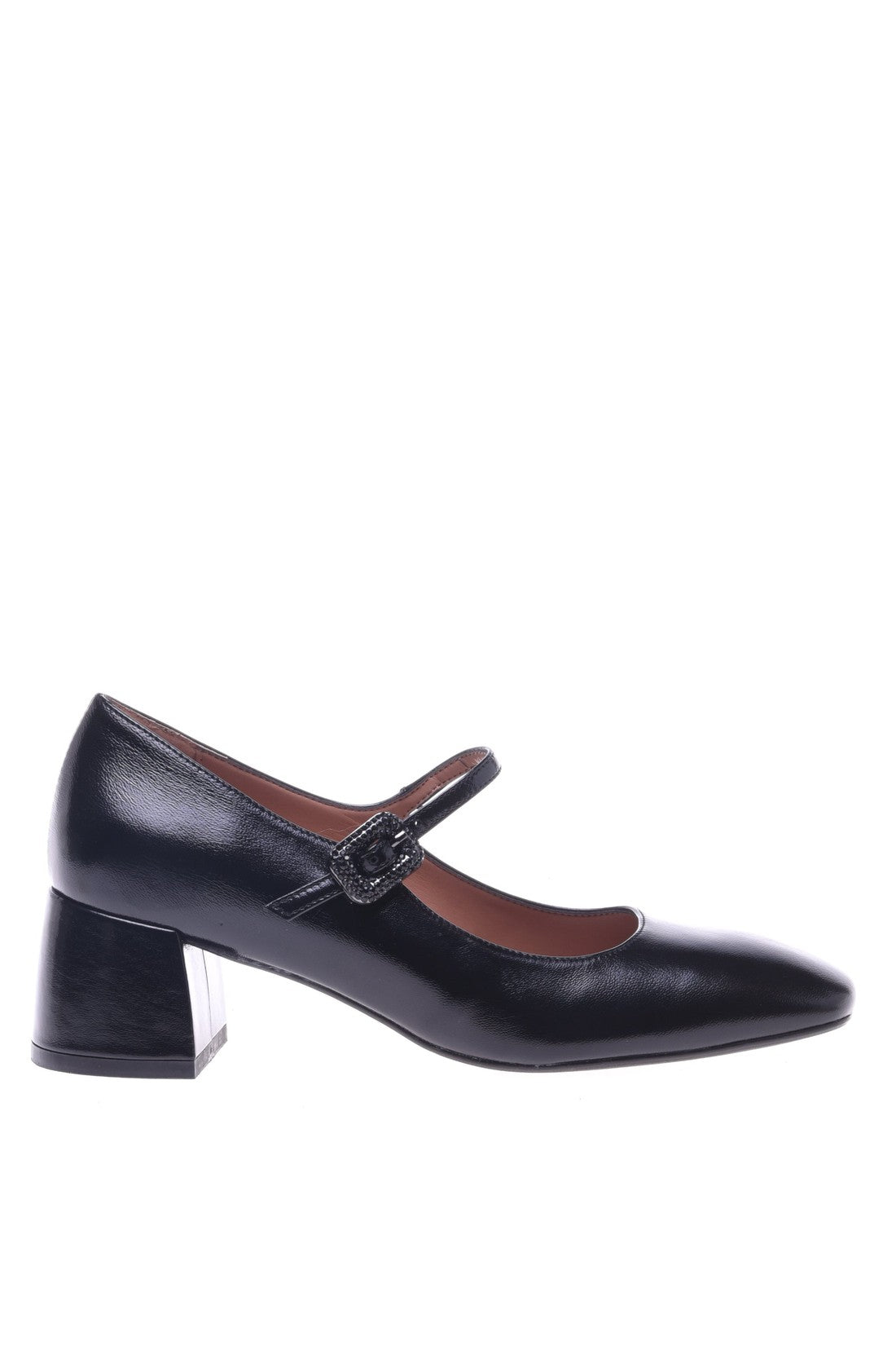 Court shoes in black naplak