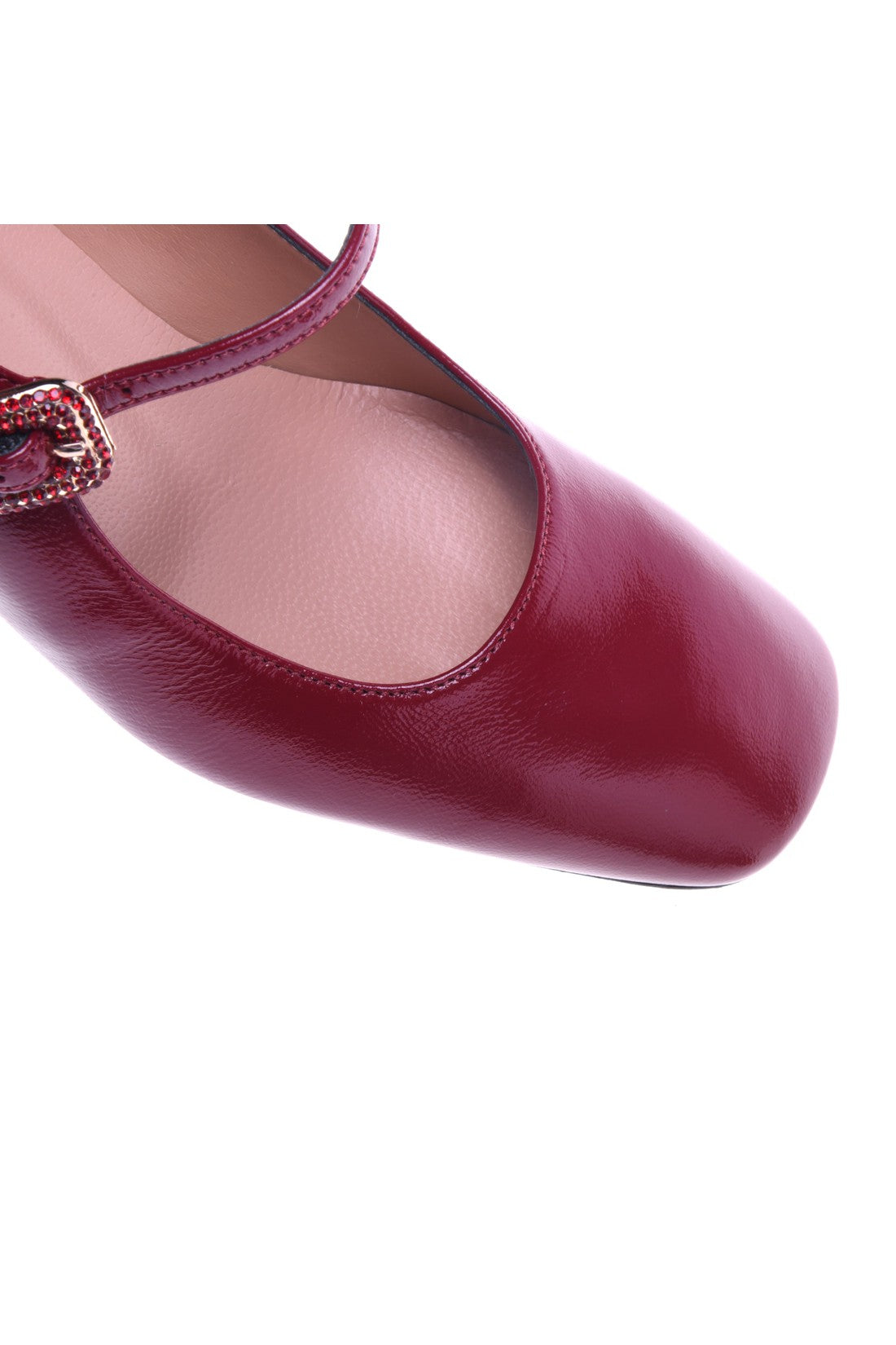 Court shoes in red naplak leather