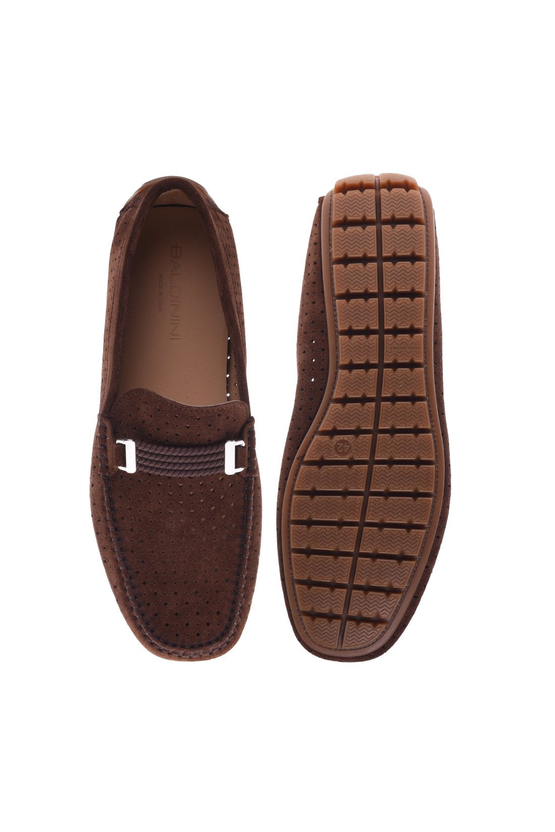 Loafer in brown perforated suede