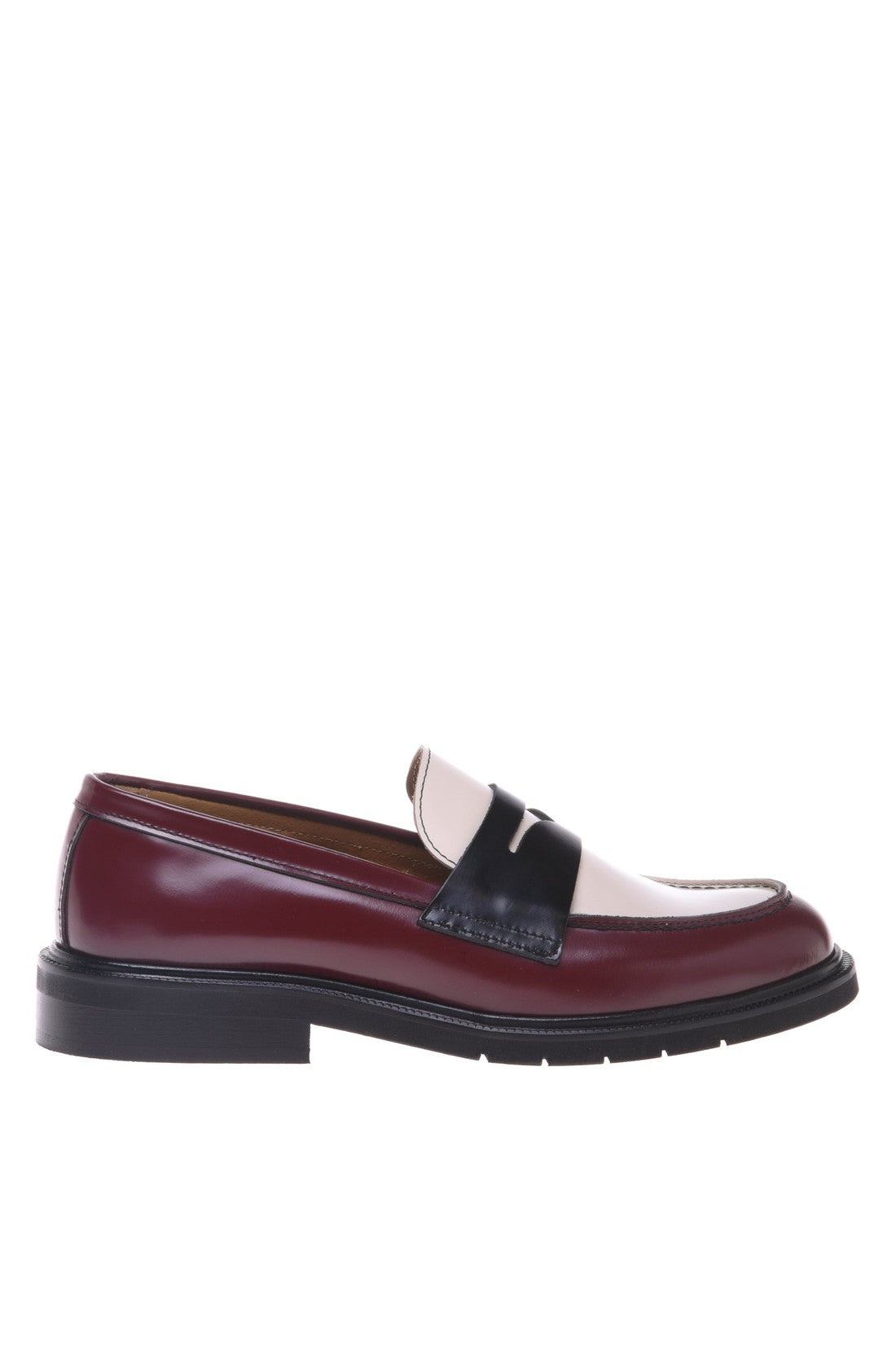 Loafer in burgundy and cream shiny calfskin