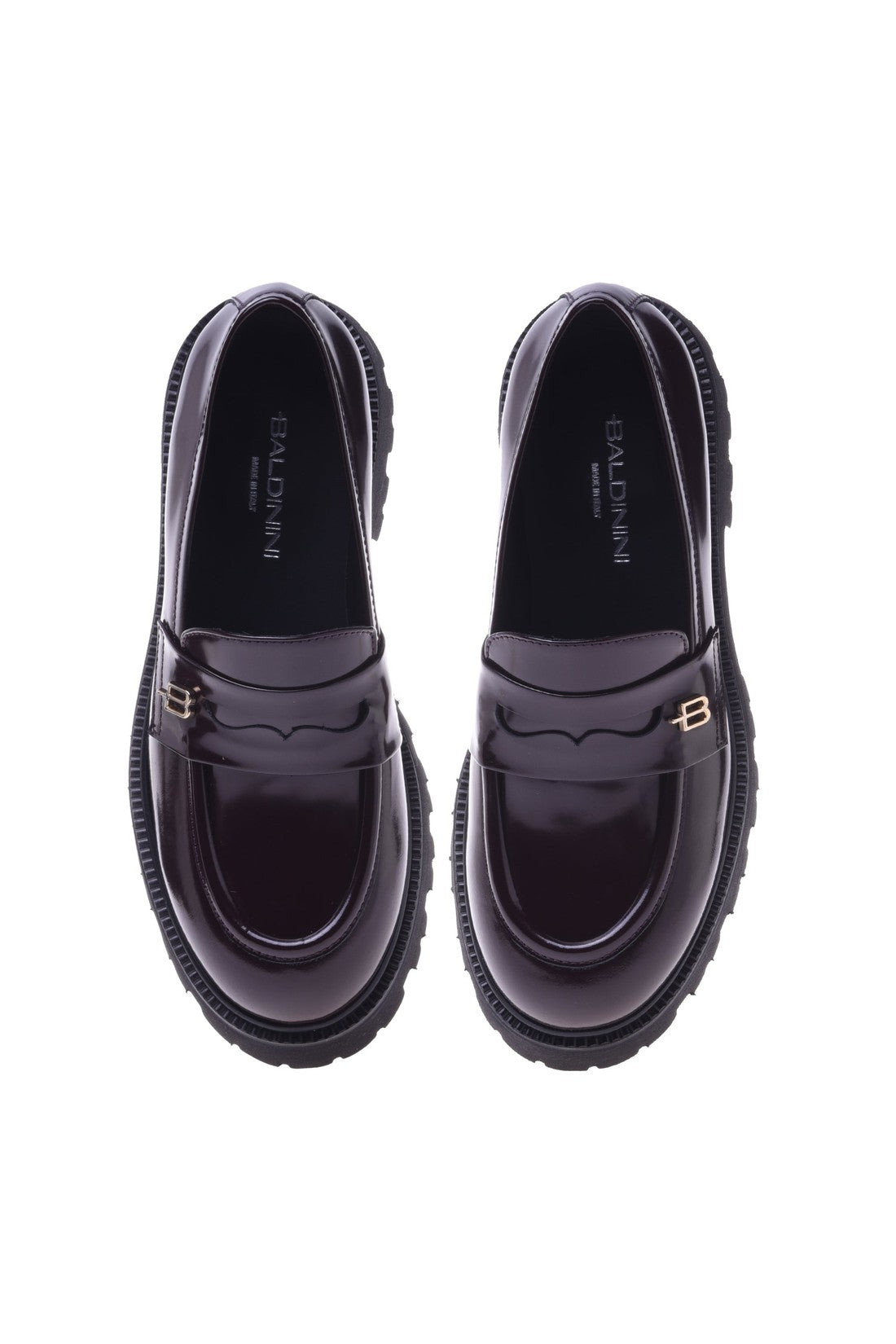 Loafer in burgundy shiny calfskin