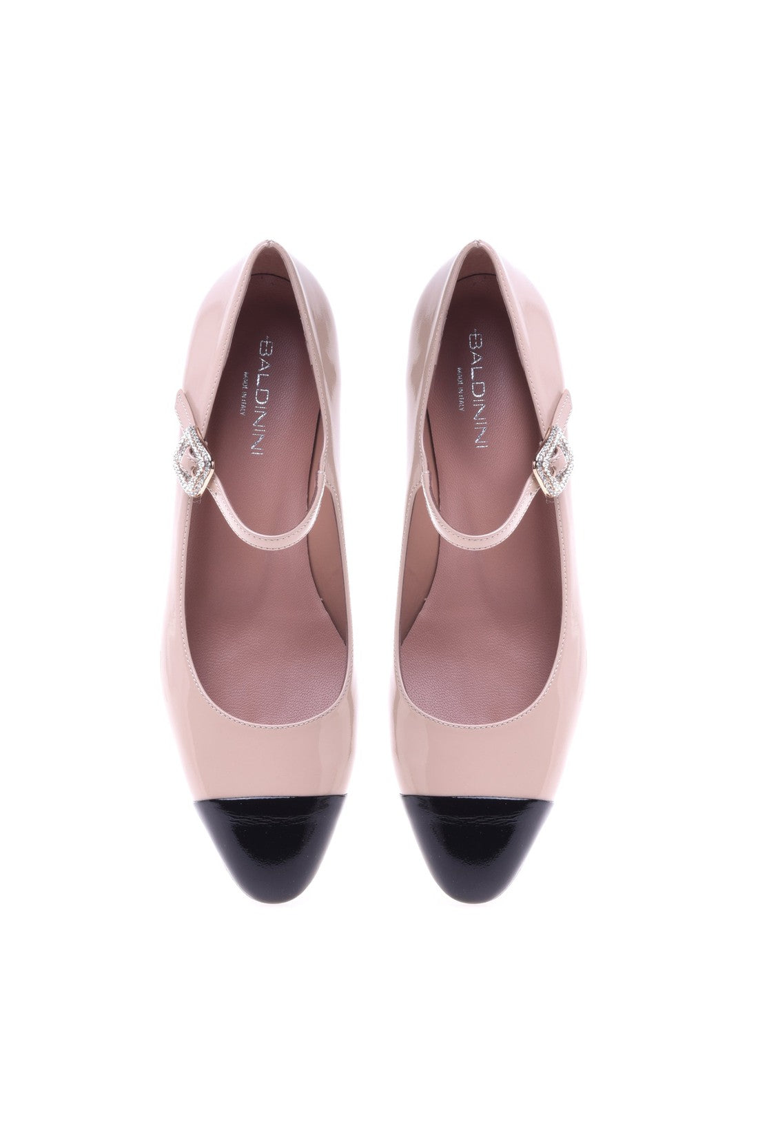 Powder and black patent low court shoe