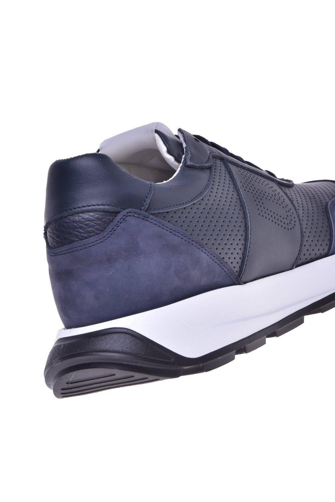 Sneaker in blue perforated calfskin