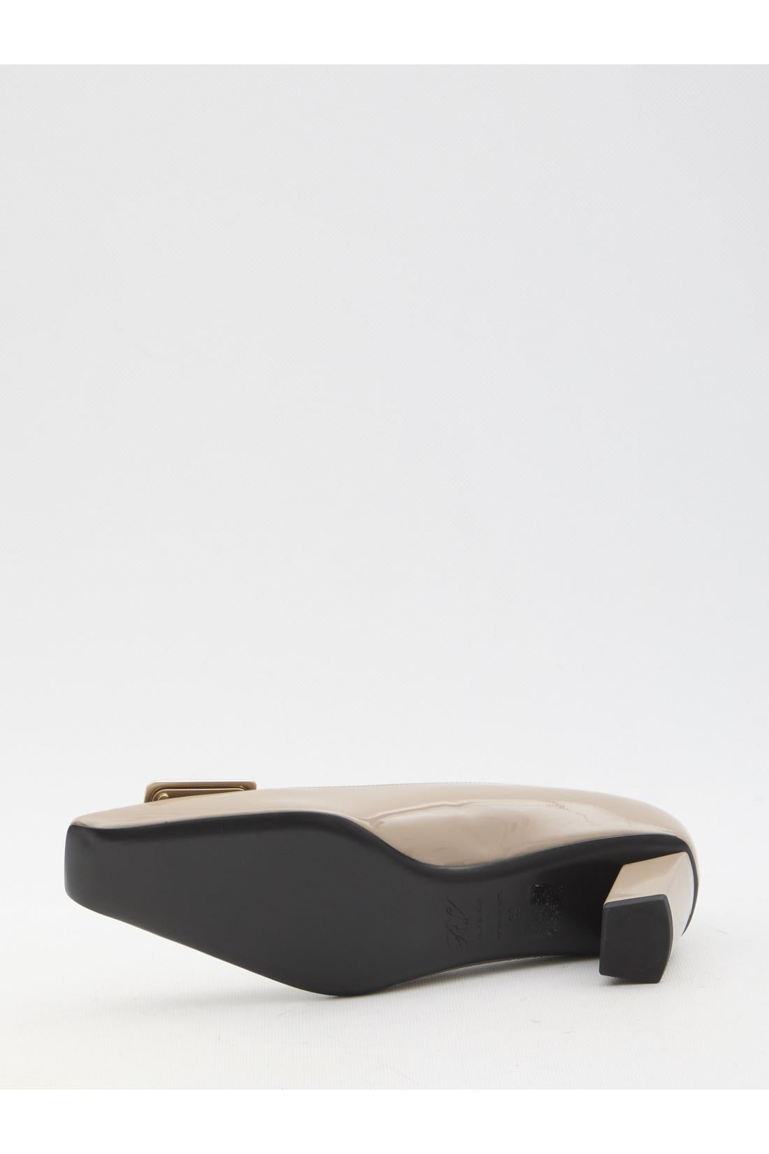 Roger Vivier-OUTLET-SALE-Belle Vivier pumps-ARCHIVIST