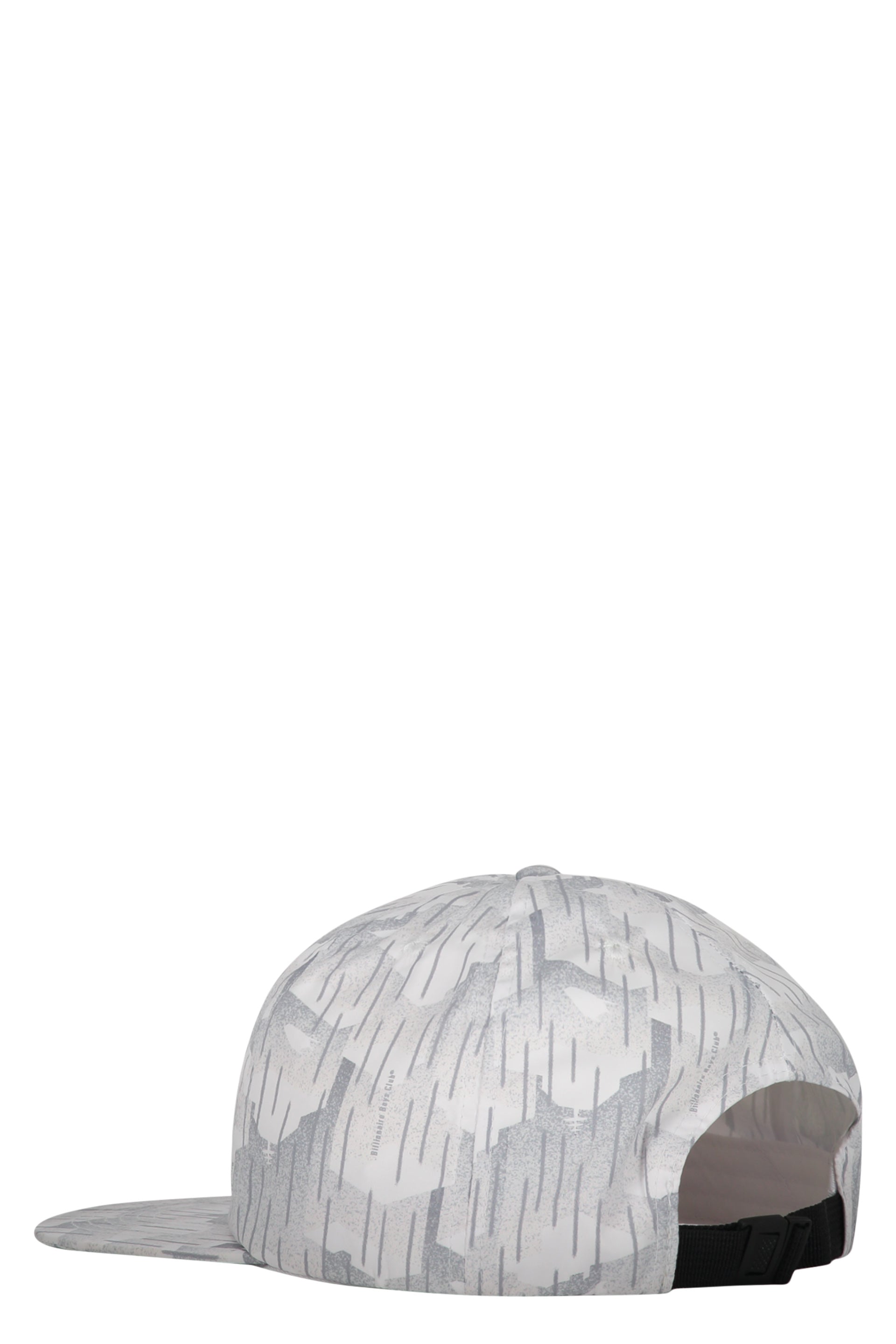 Baseball hat with flat visor
