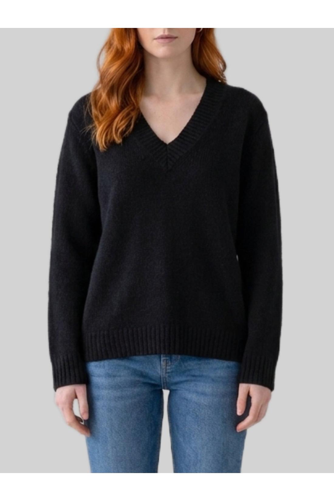 Lisa Yang-OUTLET-SALE-Black Leona sweater-ARCHIVIST
