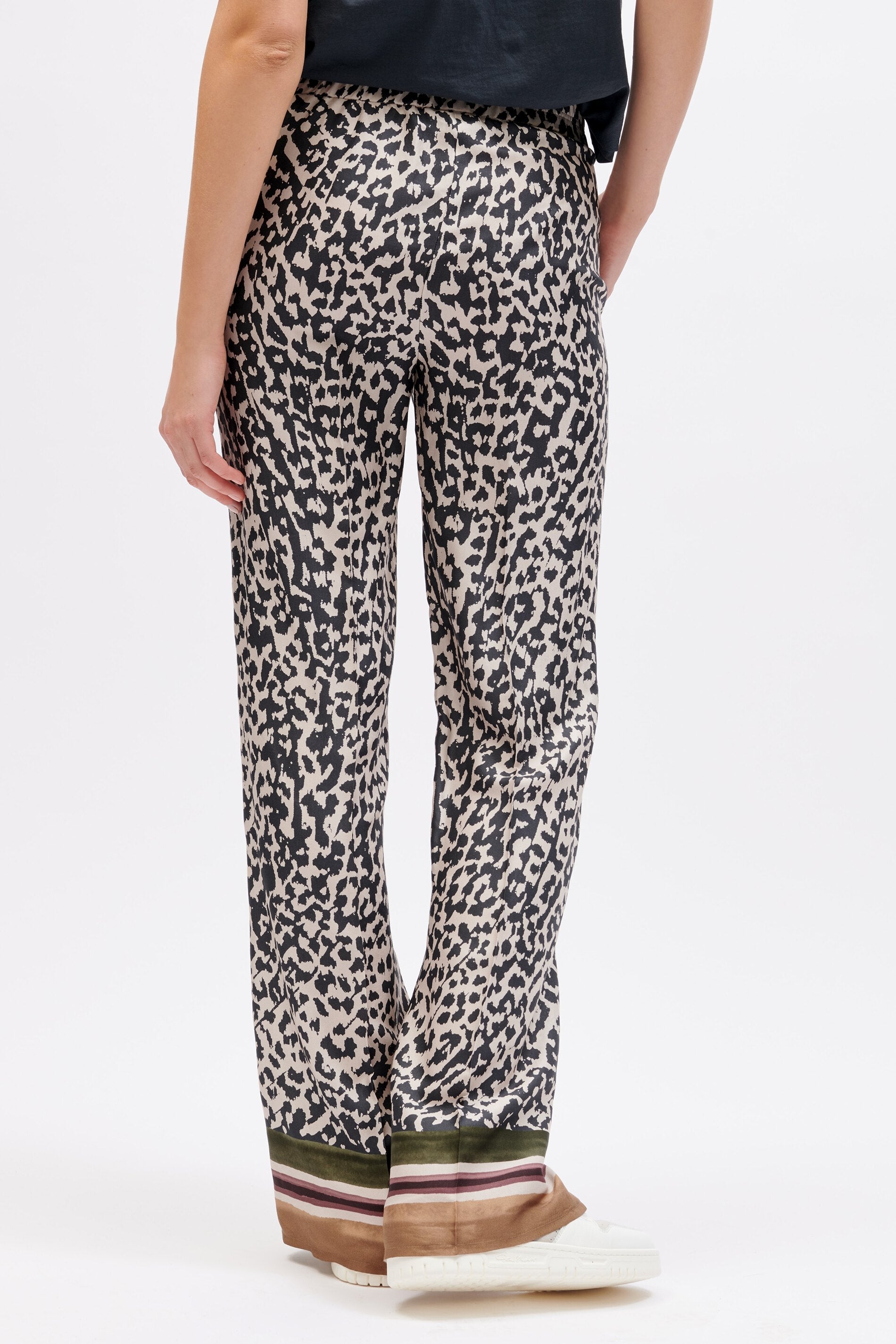 LUISA-CERANO-OUTLET-SALE-Bootcut mit Arty-Animal-Print-ARCHIVIST