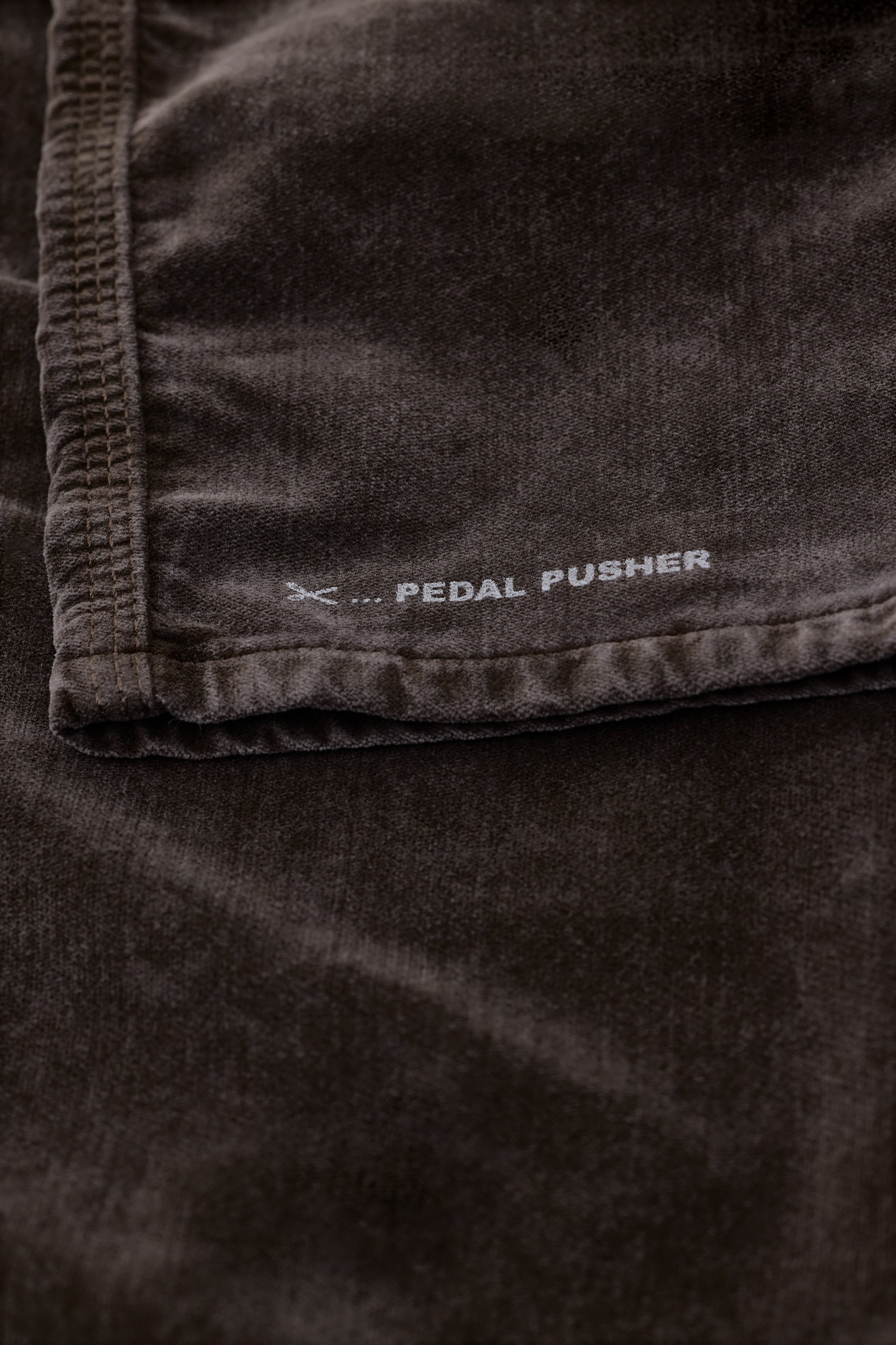 PEDAL PUSHER