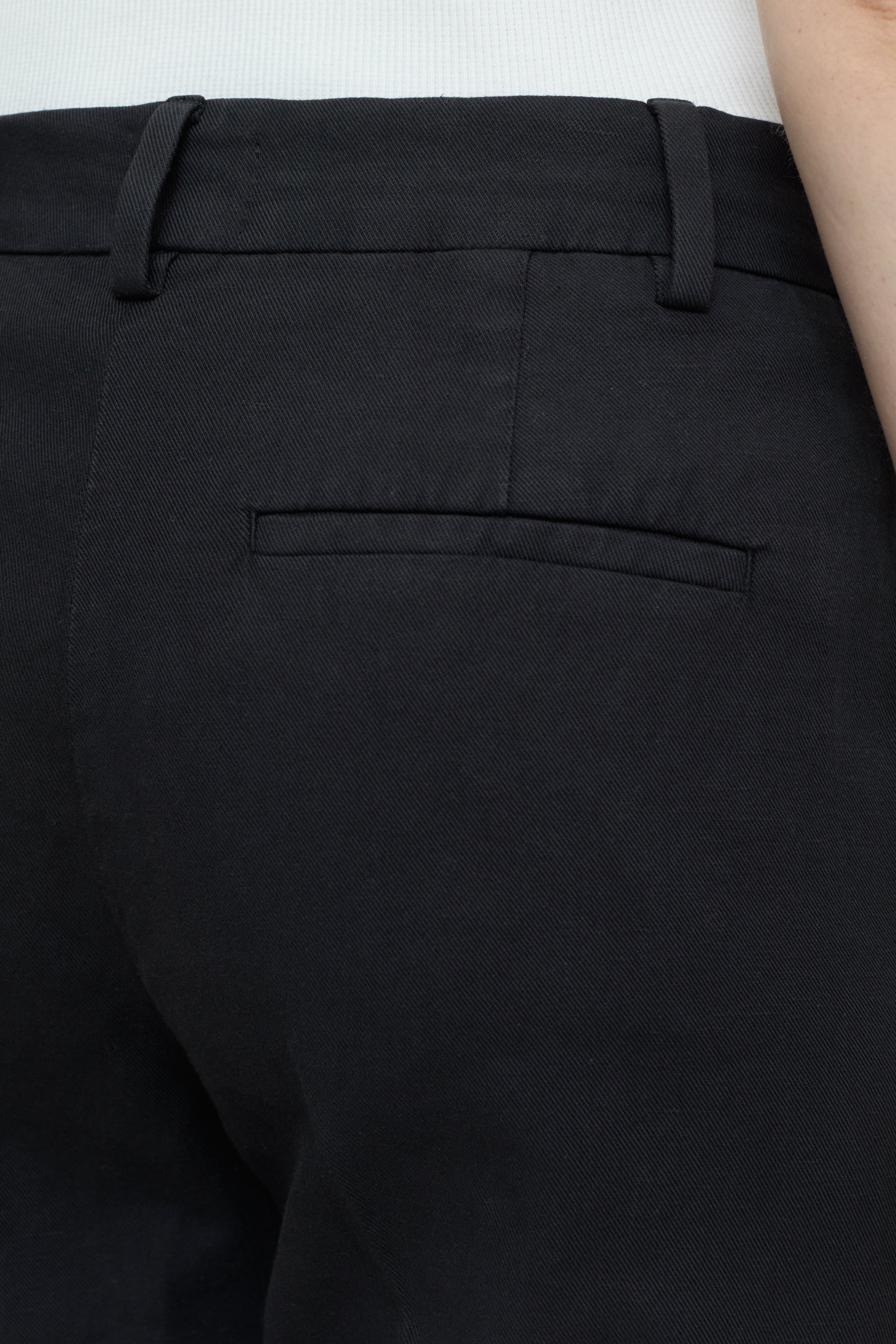 DENAIR-Jeans-Closed-ARCHIVIST