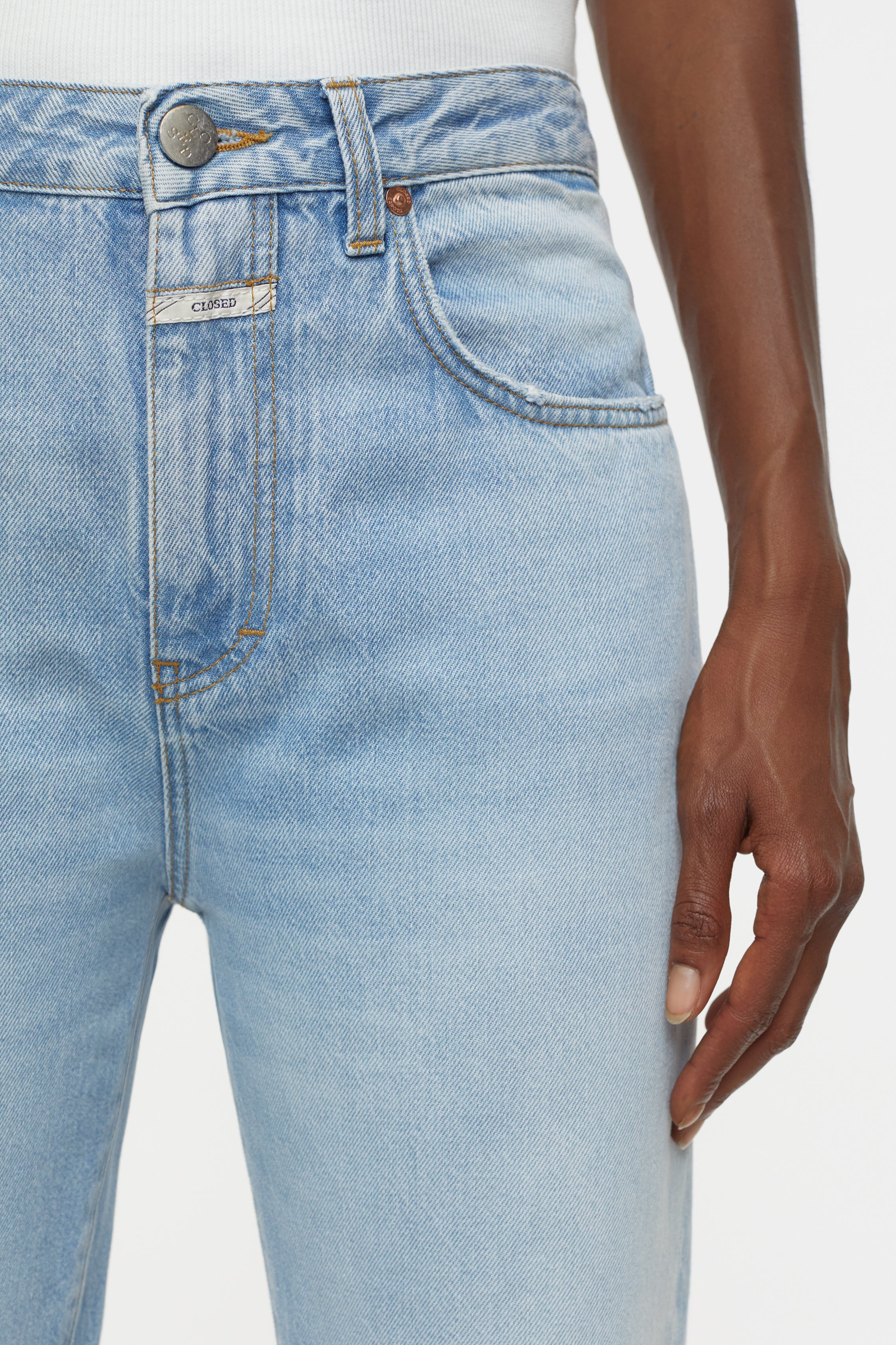 Closed-ROAN-Jeans-Black-Deal-Outlet-by-ARCHIVIST