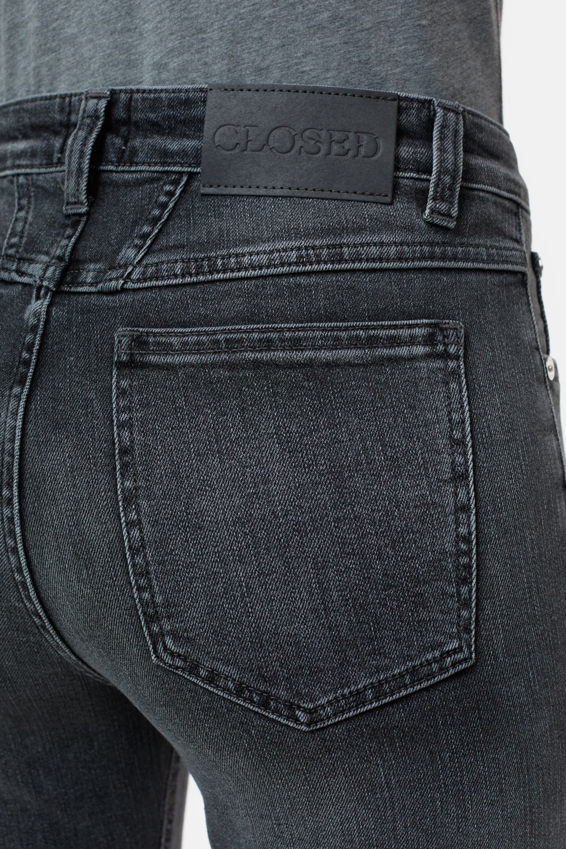 Closed-RAWLIN-Jeans-Black-Deal-Outlet-by-ARCHIVIST
