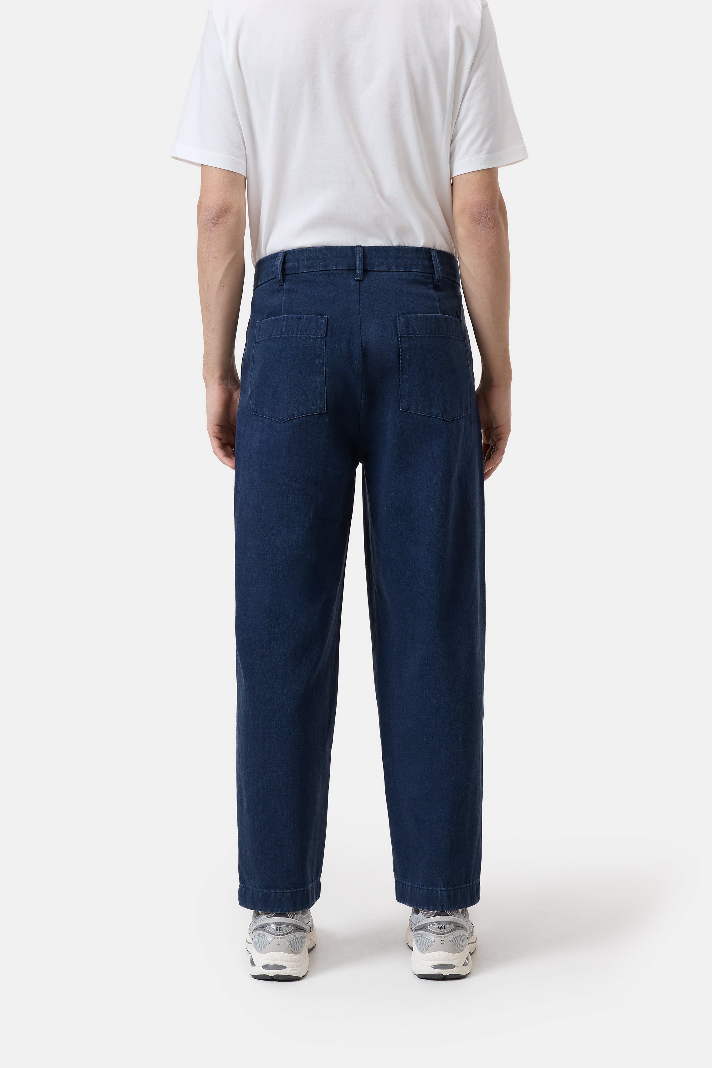 BLOMBERG STRAIGHT