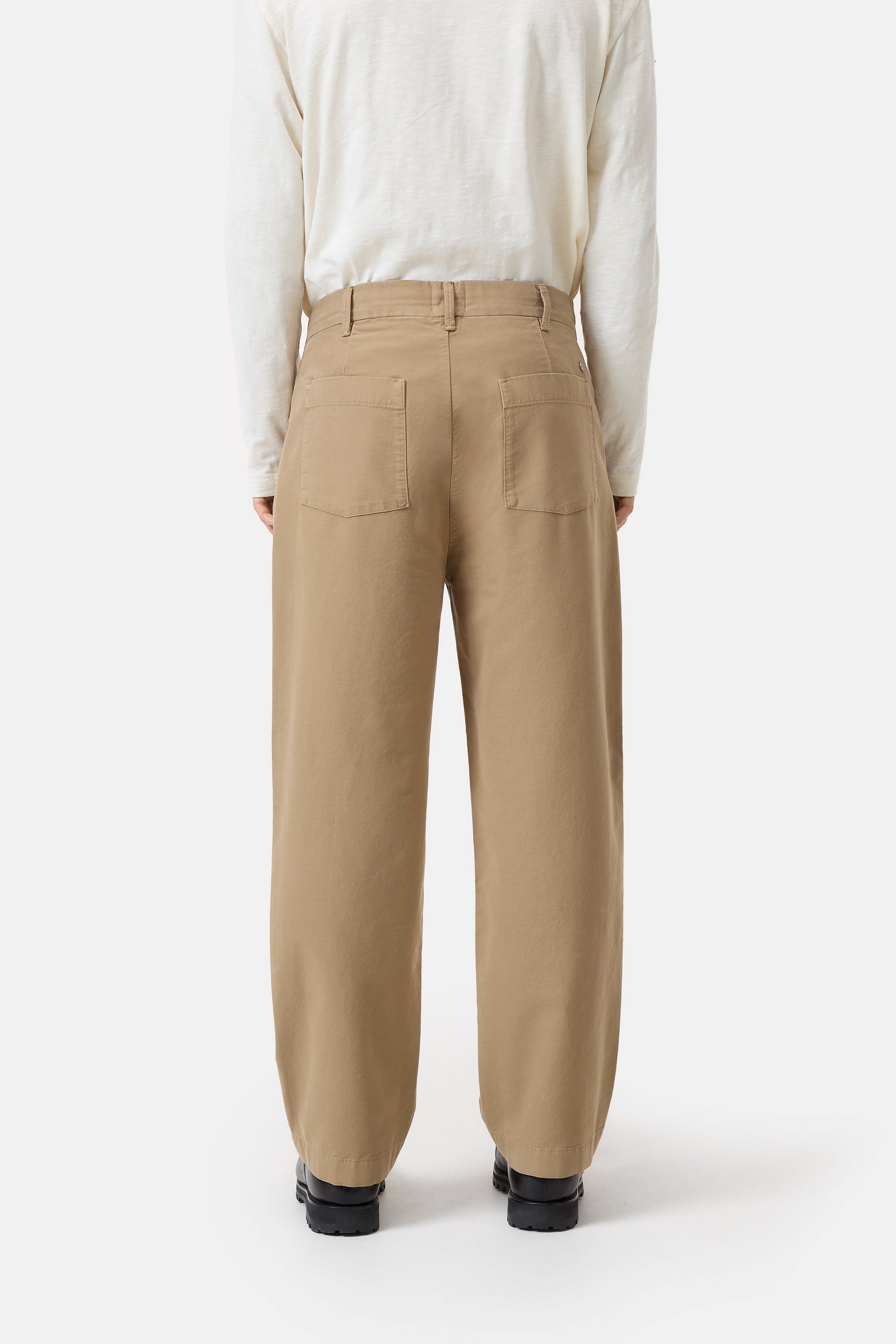 BLOMBERG STRAIGHT