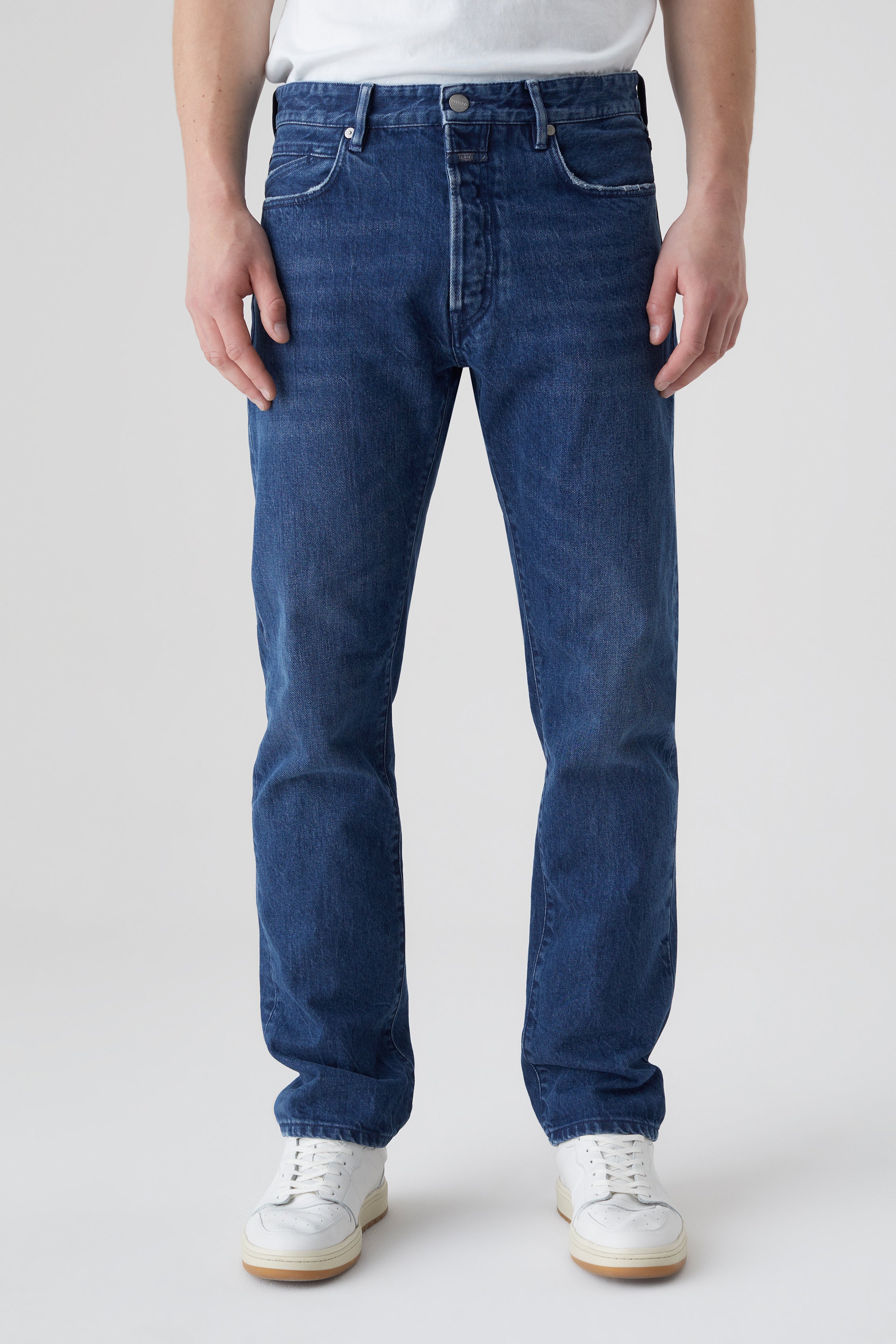 STYLE NAME OAKLAND STRAIGHT JEANS