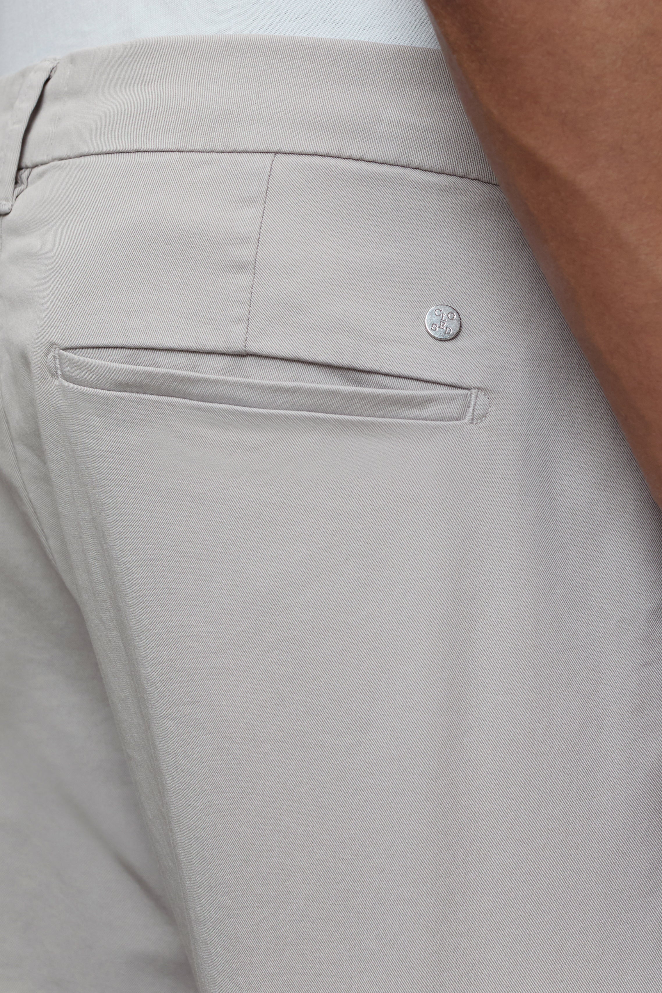 CLIFTON TRUE-Hosen-Closed-ARCHIVIST