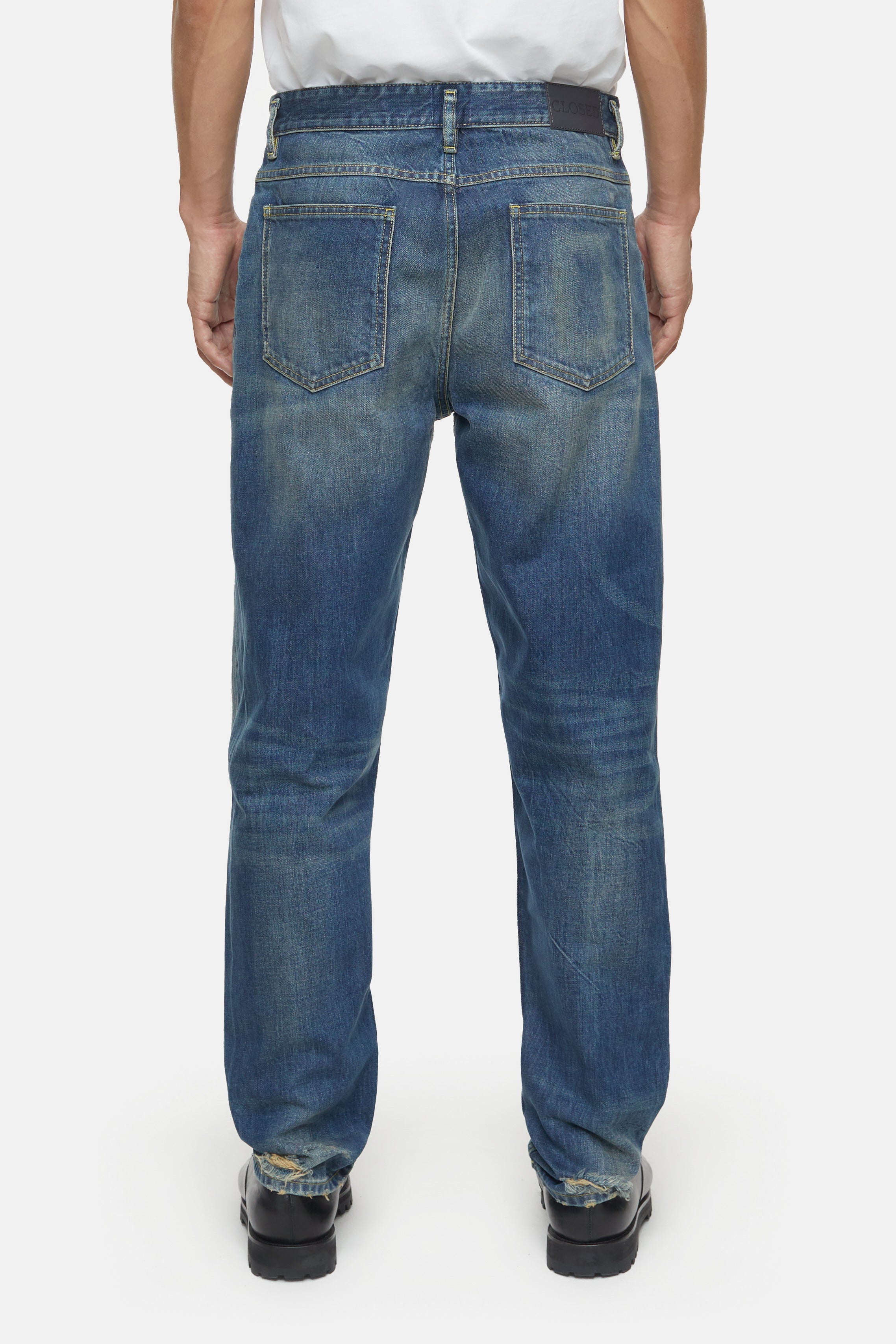 X-LENT TAPERED DENIM