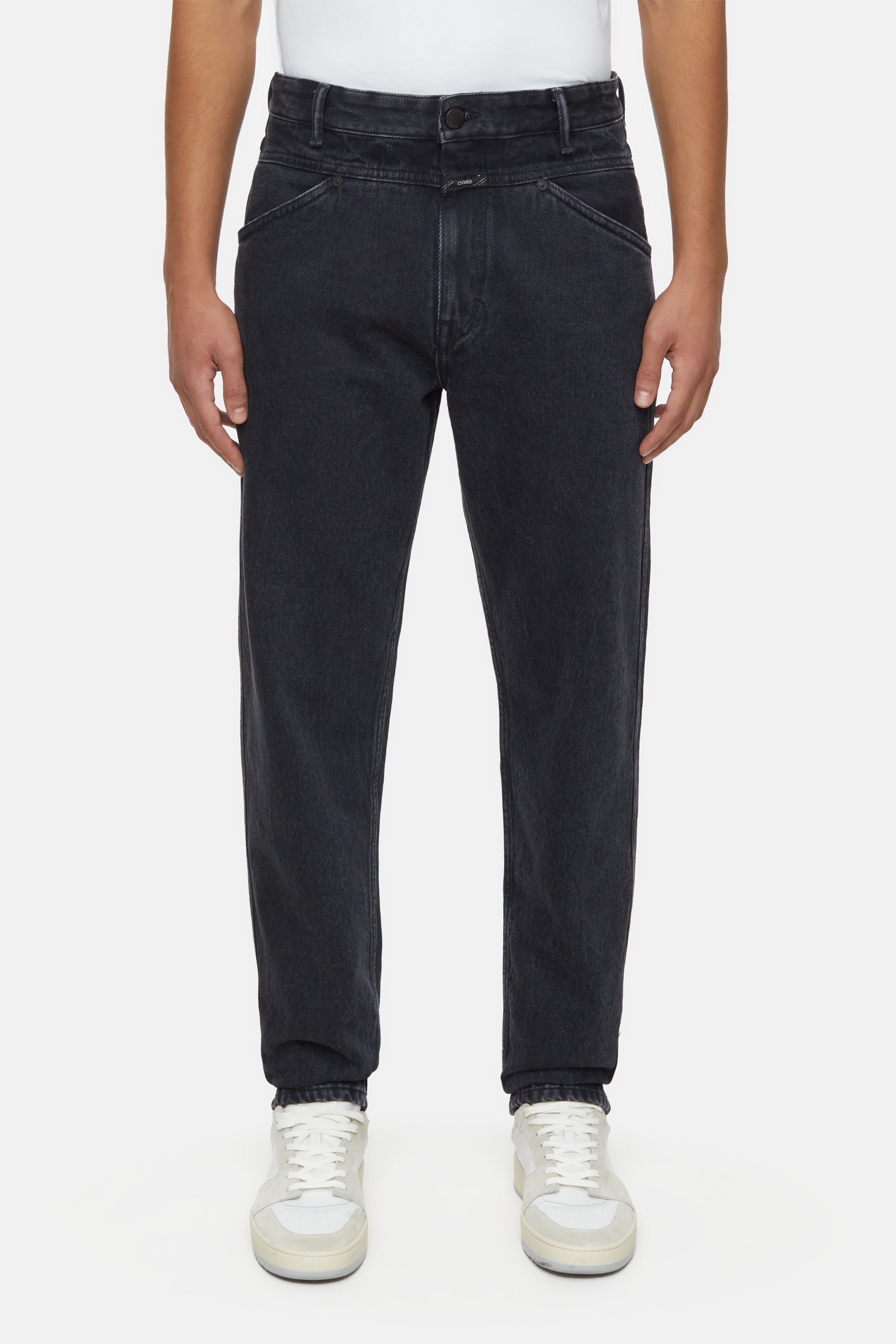 Closed-X-LENT TAPERED-Jeans-Black-Deal-Outlet-by-ARCHIVIST