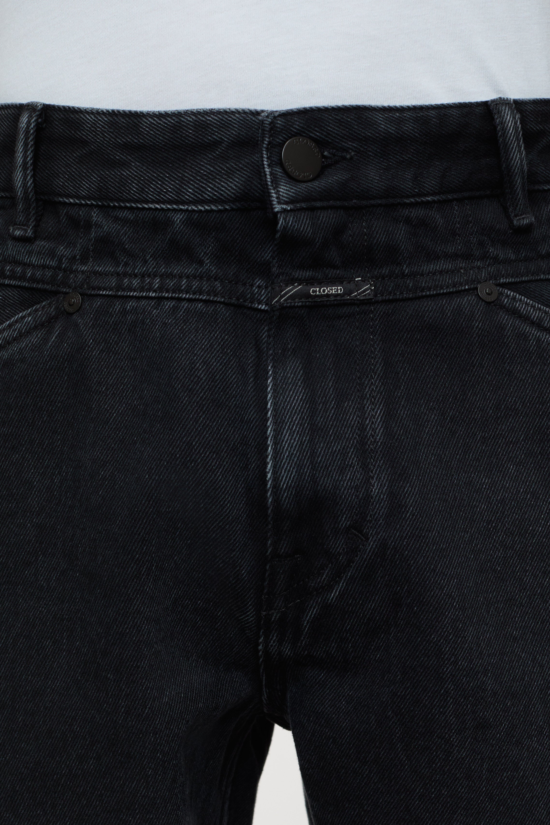 Closed-X-LENT TAPERED-Jeans-Black-Deal-Outlet-by-ARCHIVIST