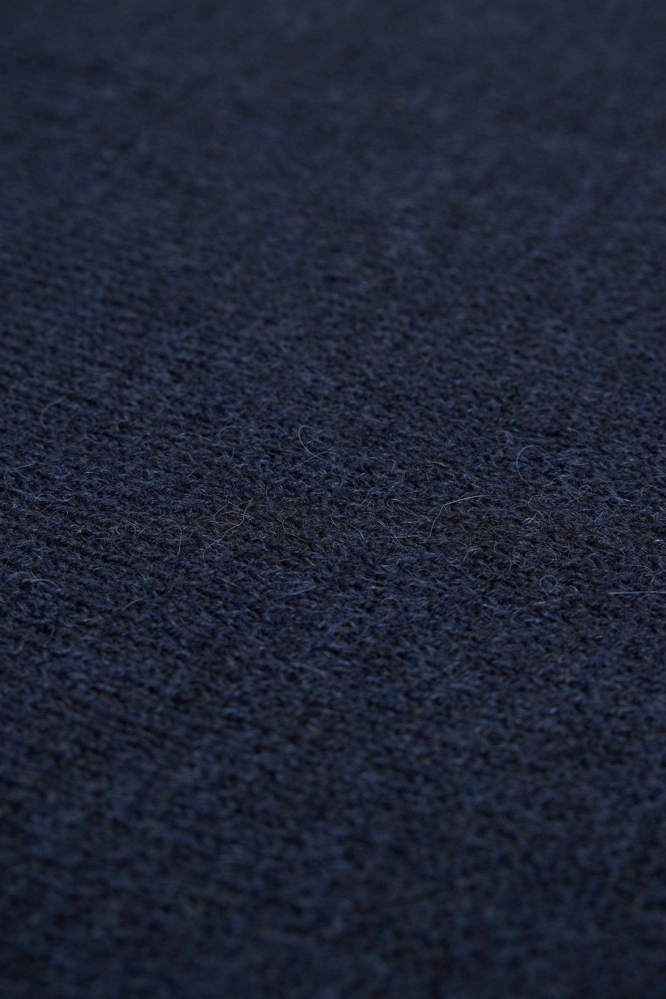 KNITTED SCARF