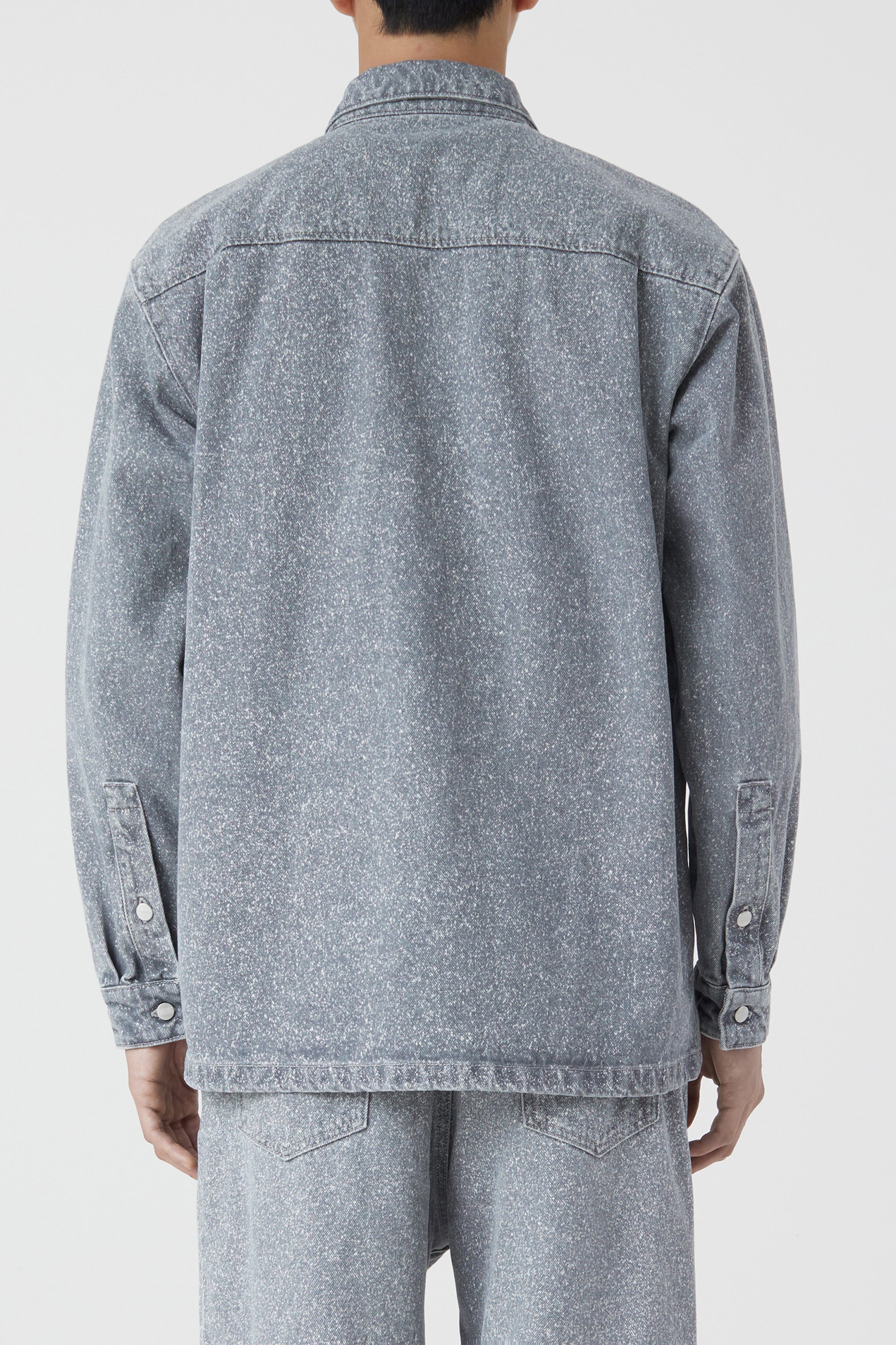 OVERSHIRT-Shirts-Closed-ARCHIVIST