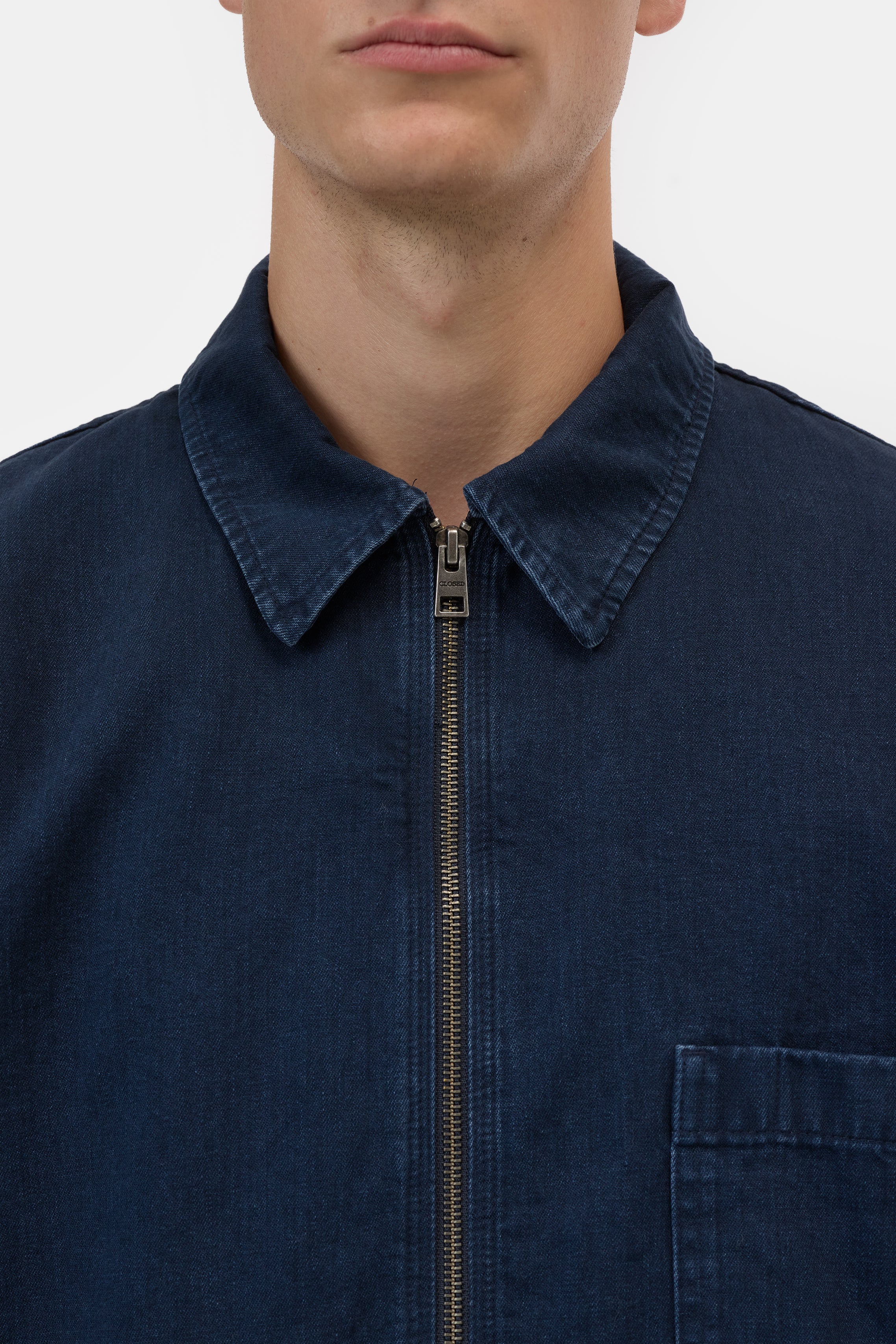 ZIPPED SHIRT