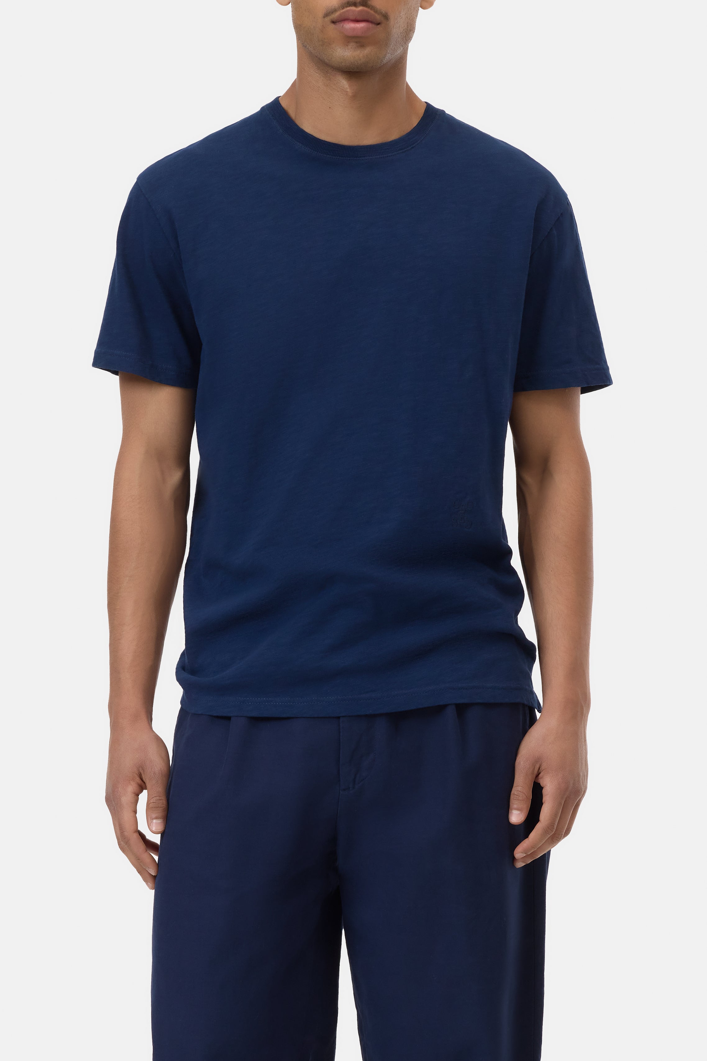 CLASSIC T-SHIRT